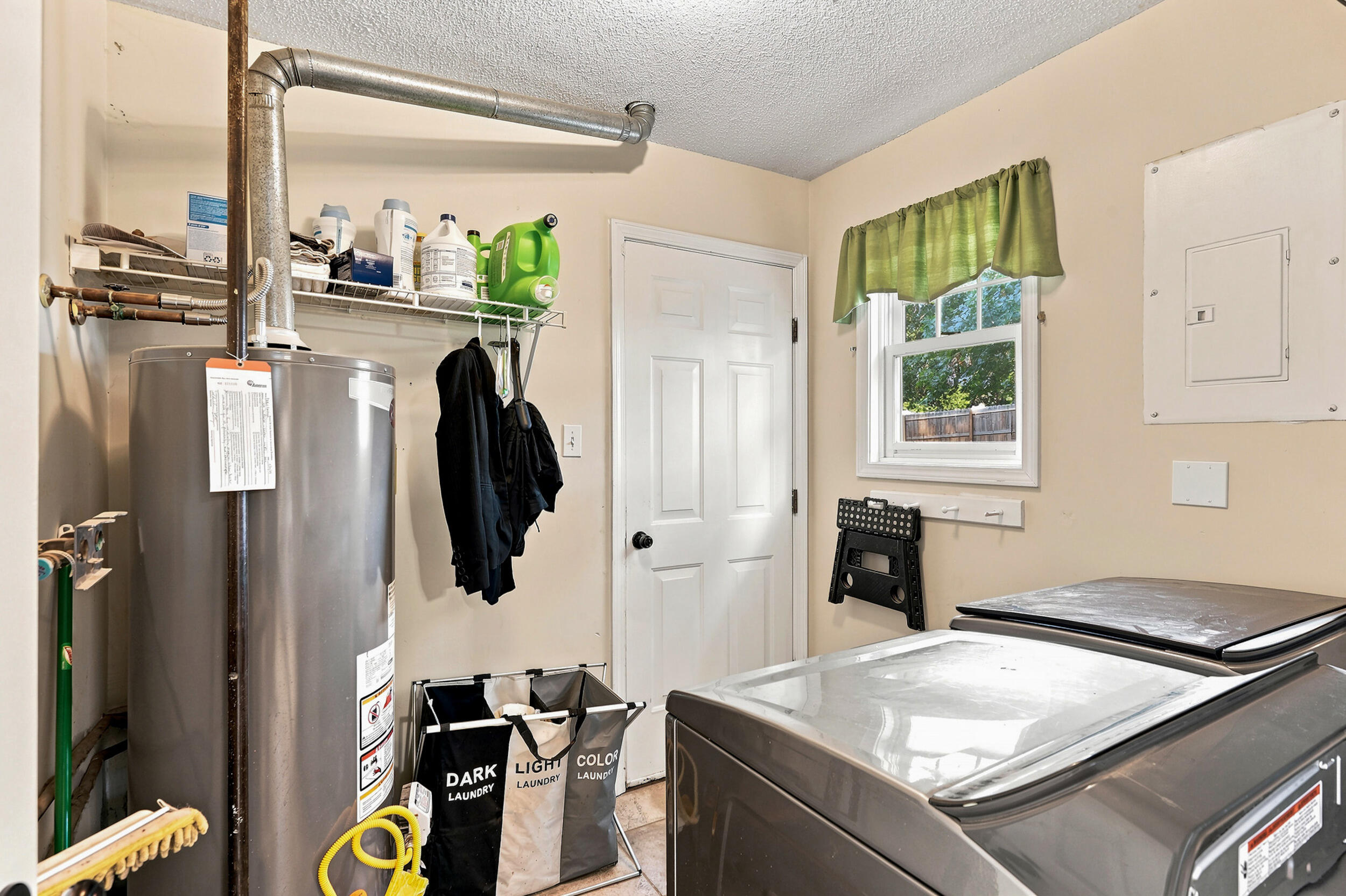 1509 Secretariat Dr Property Photo 34