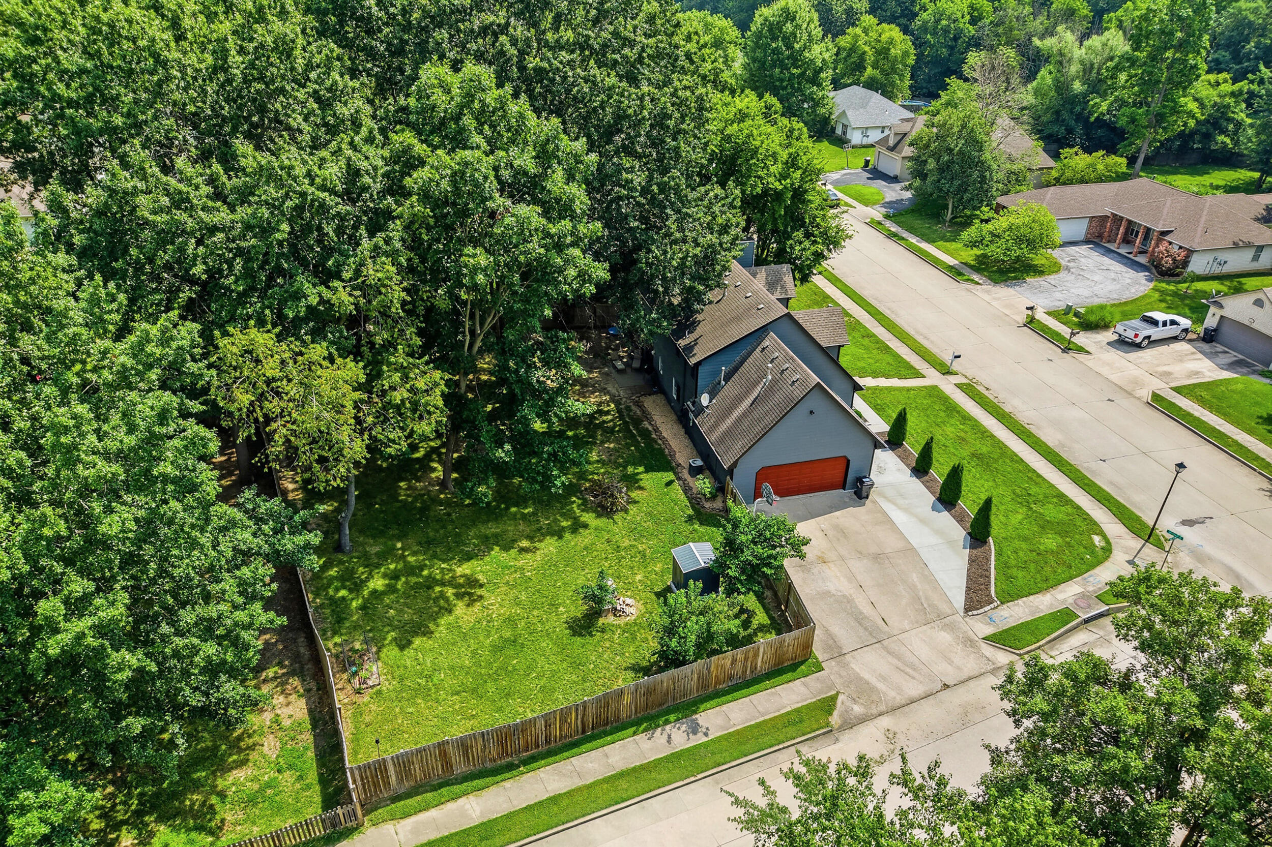 1509 Secretariat Dr Property Photo 40