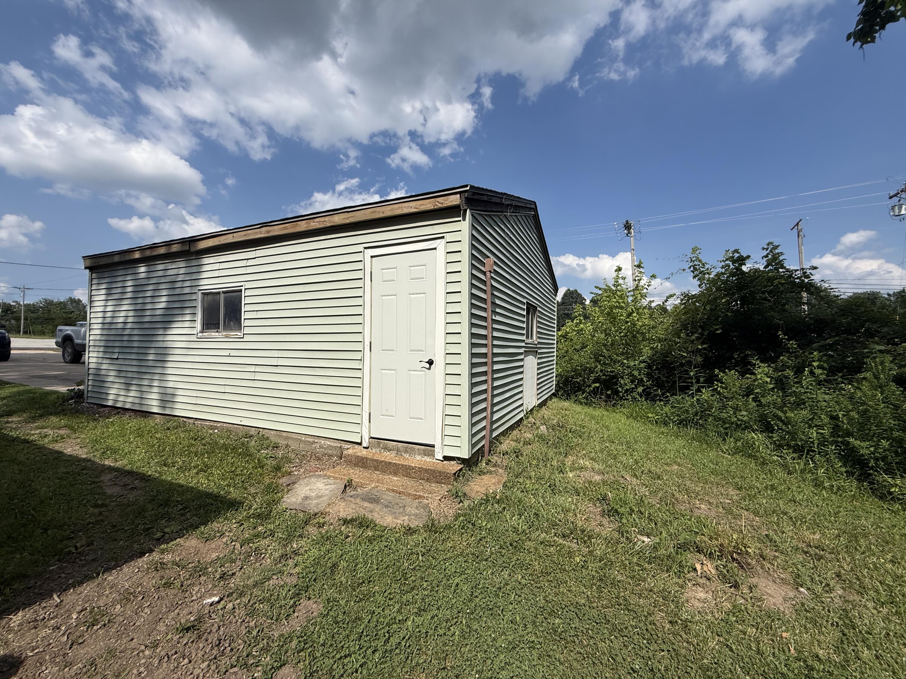 4714 Rice Rd Property Photo 6