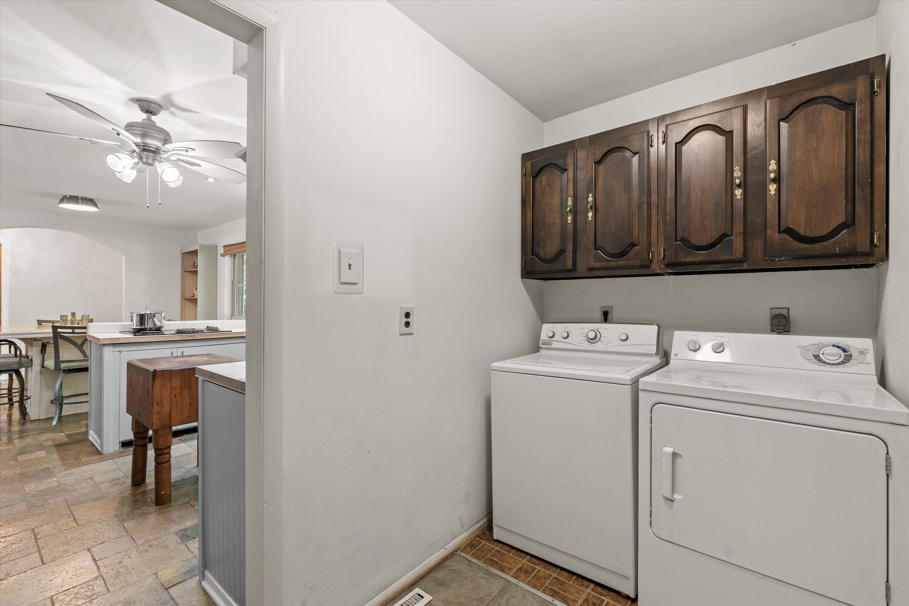1019 Harvard Property Photo 17