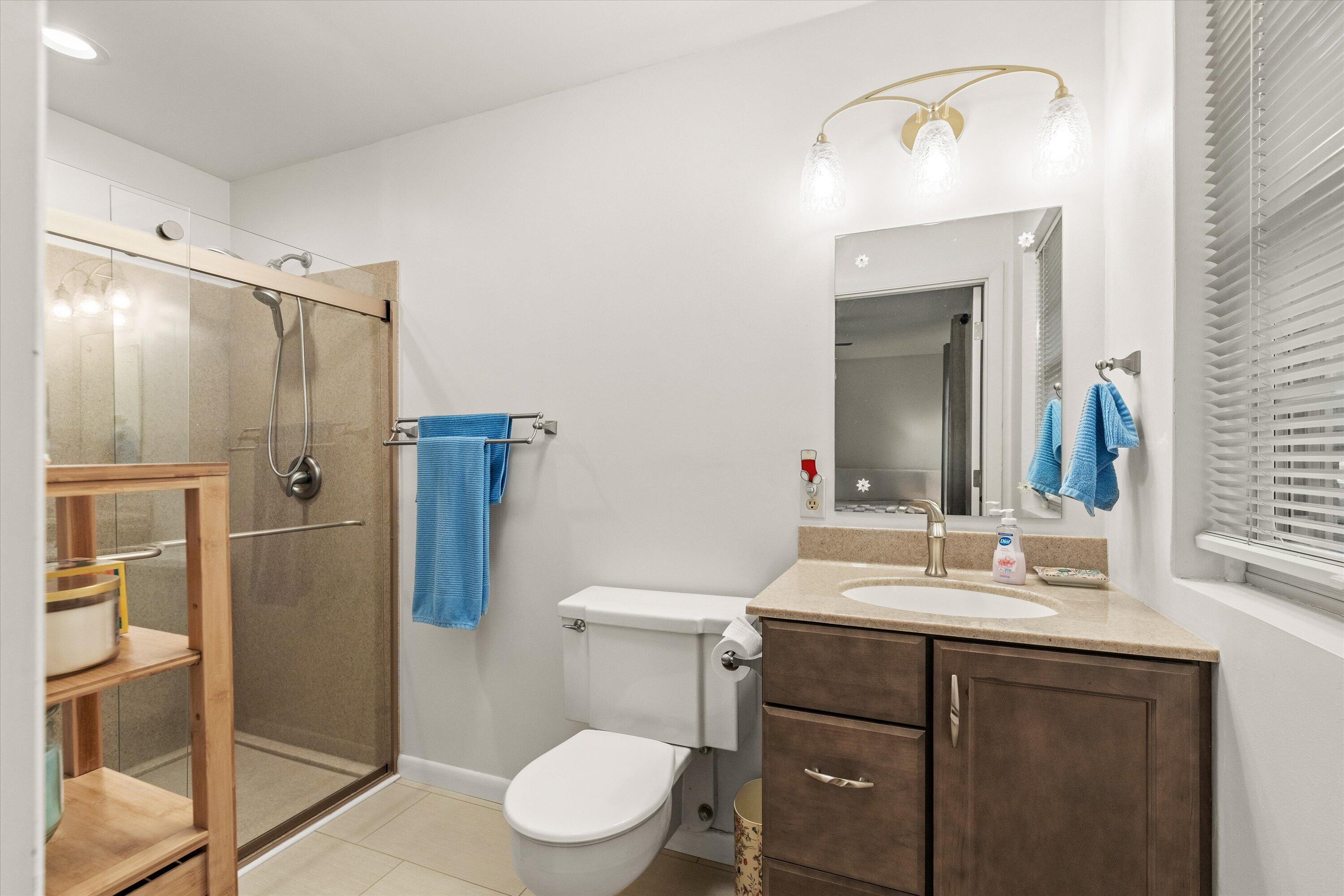 1019 Harvard Property Photo 28