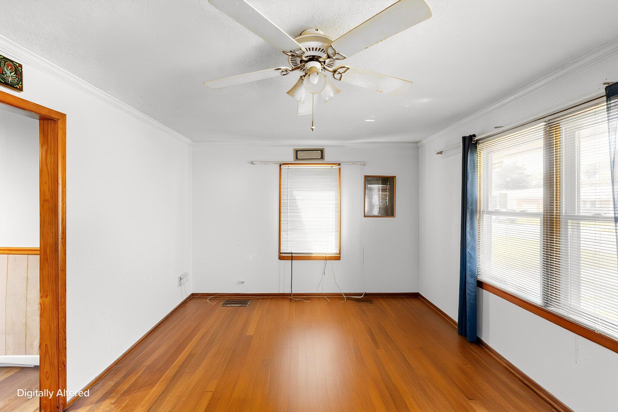 1016 Michigan St Property Photo 7