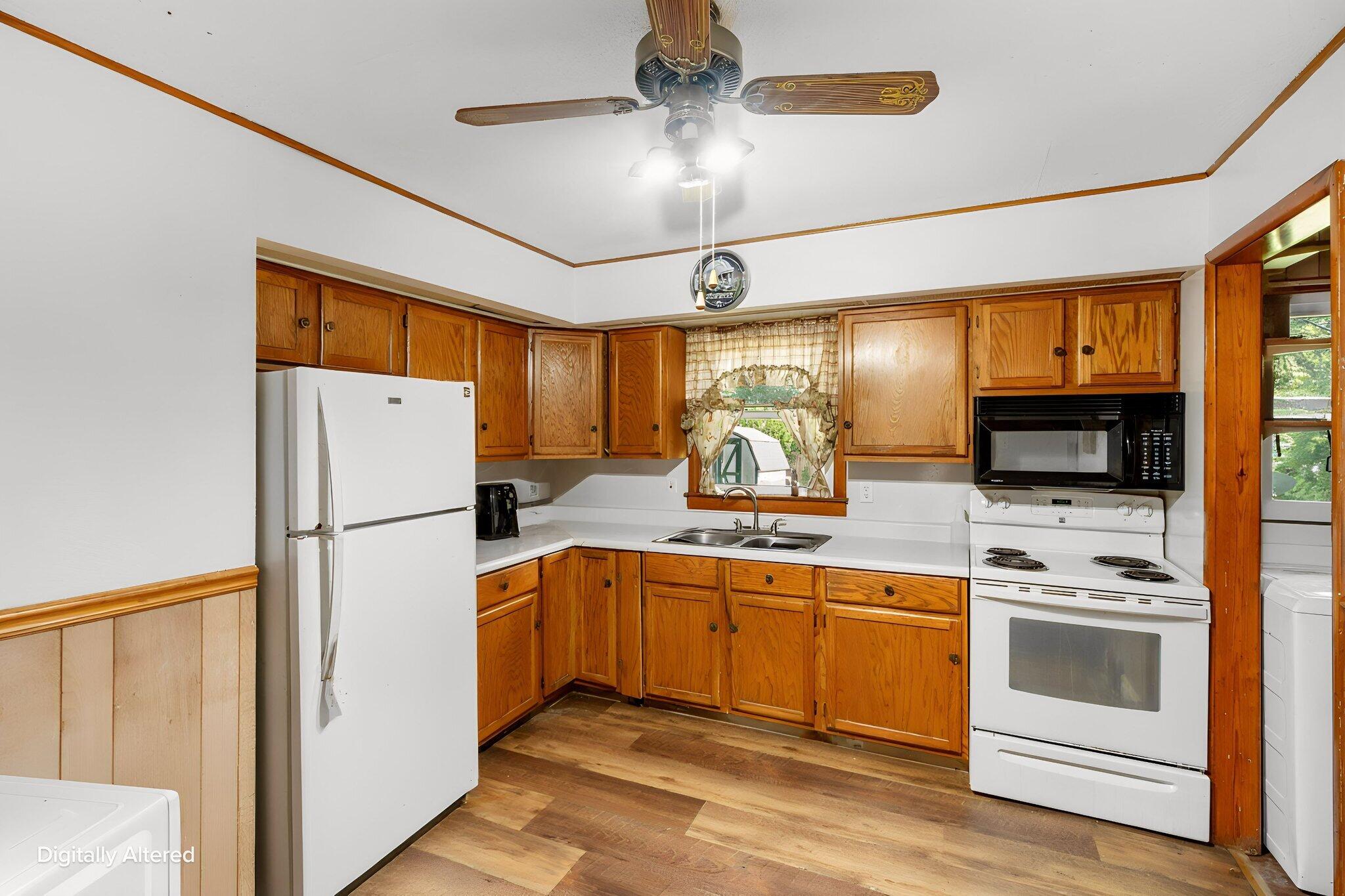 1016 Michigan St Property Photo 12