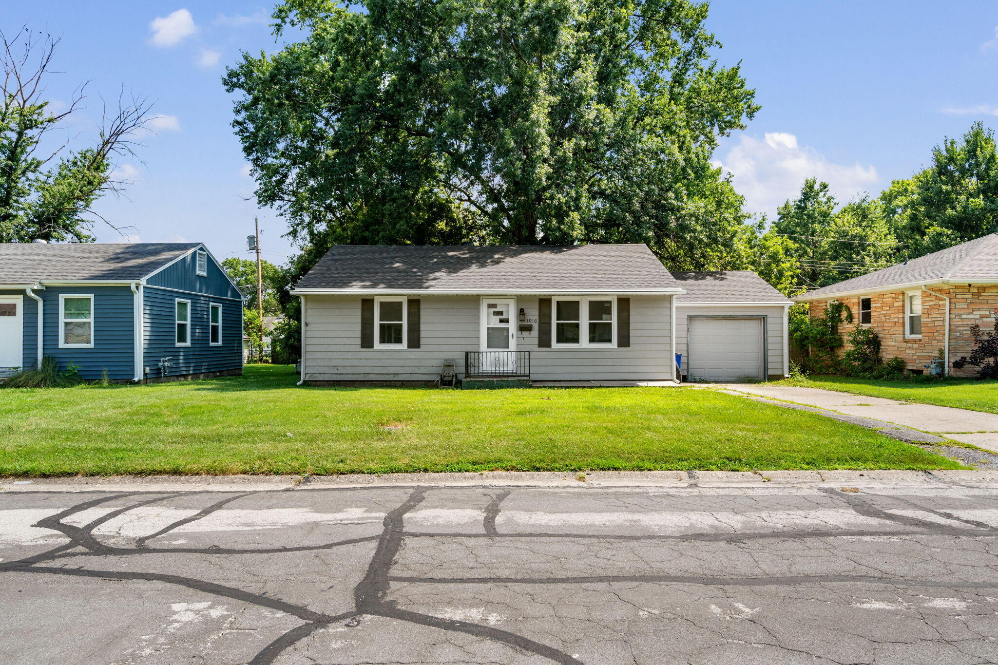 1016 Michigan St Property Photo 45