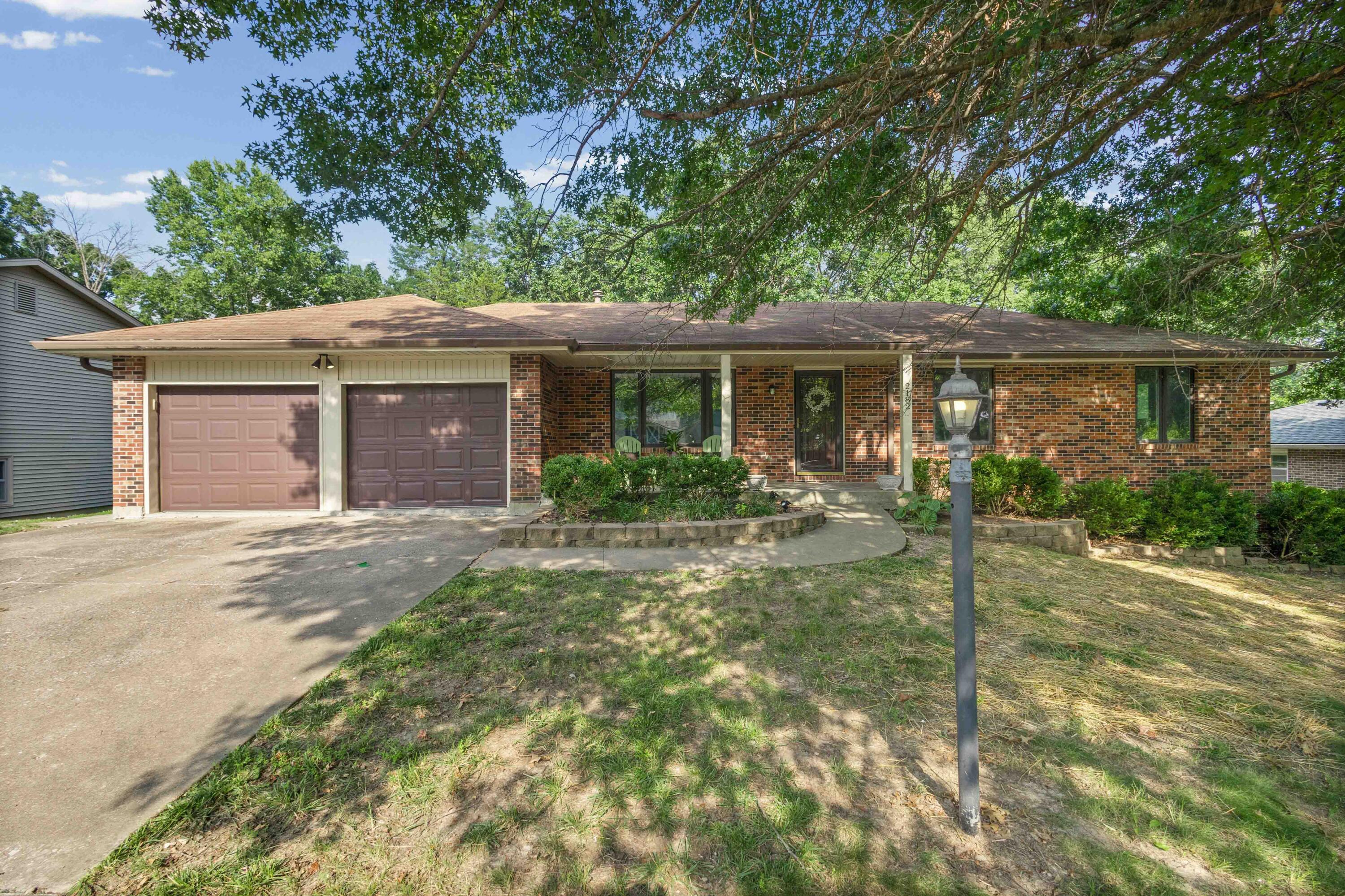 2182 S El Centro Ct Property Photo 1