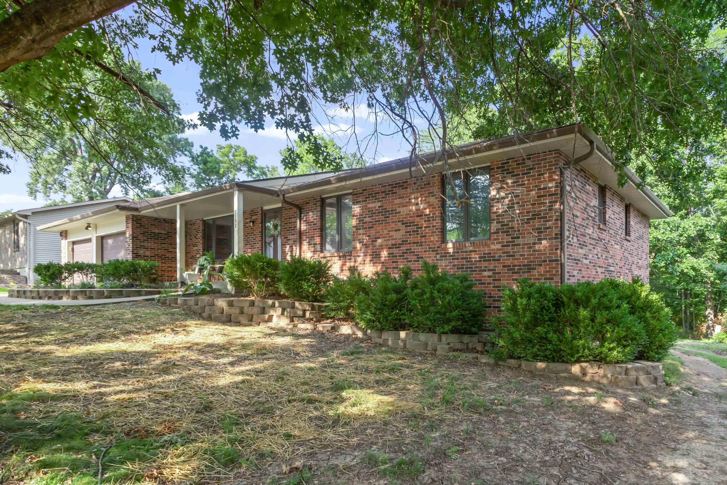 2182 S El Centro Ct Property Photo 5