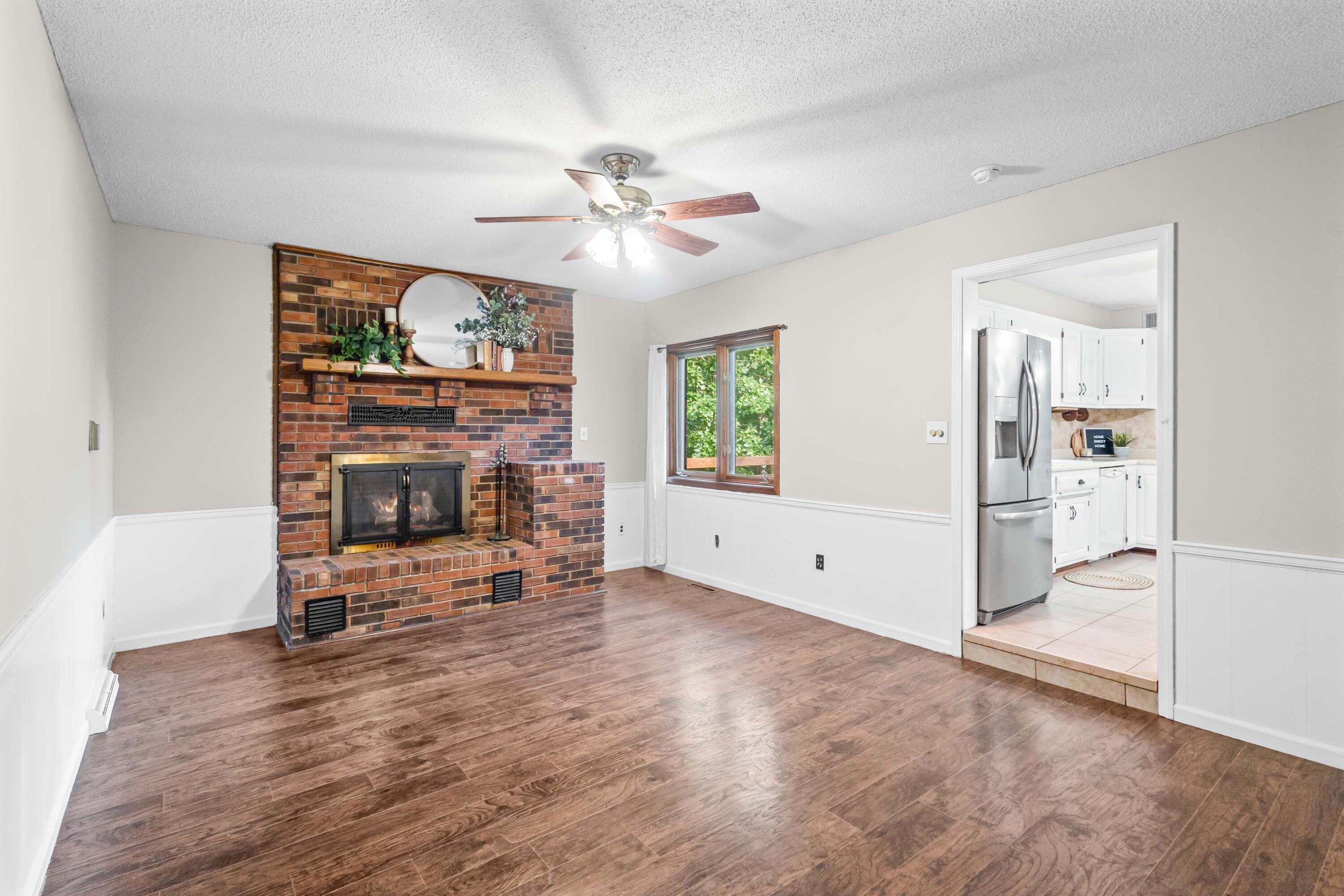 2182 S El Centro Ct Property Photo 9