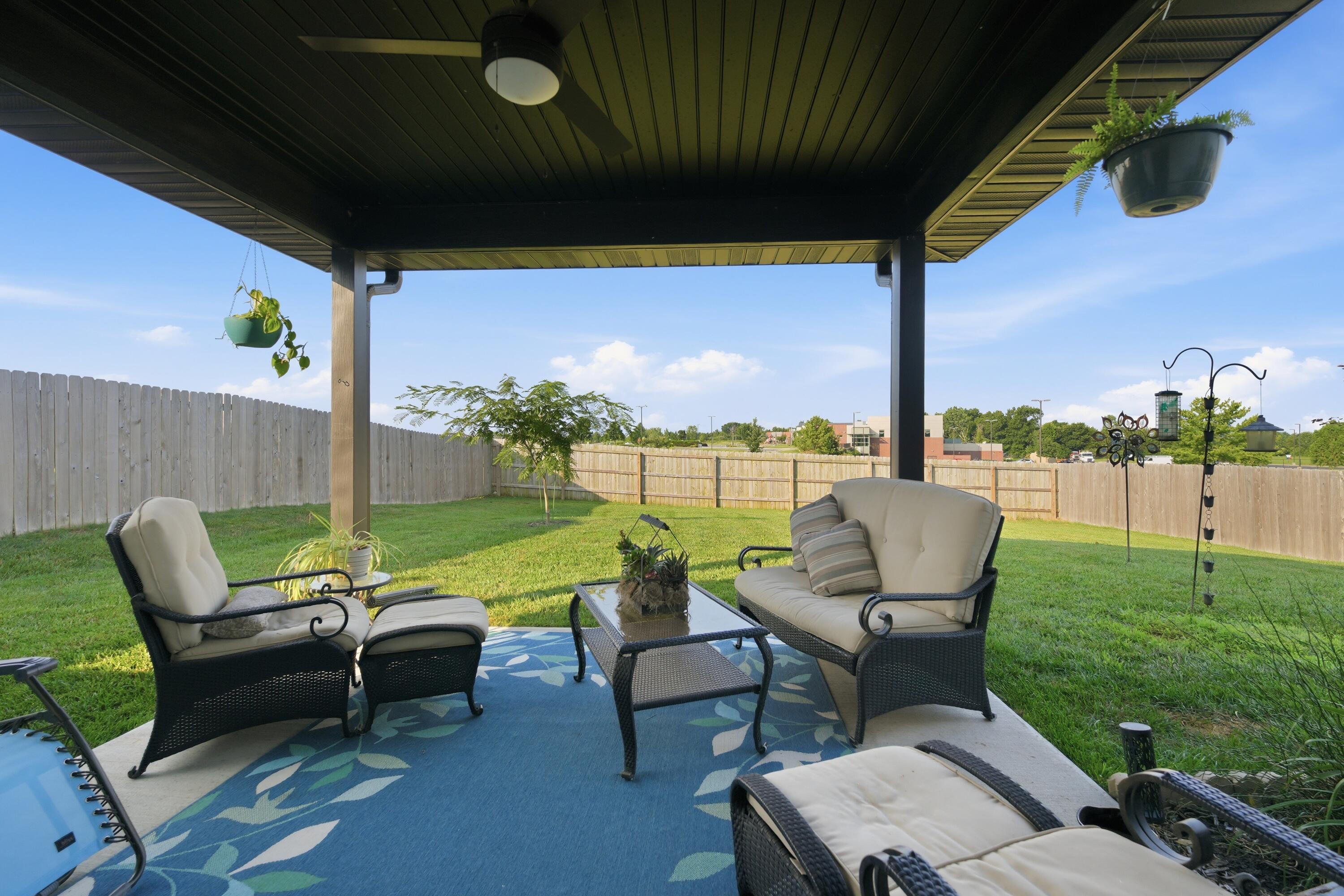 3402 Yellowwood Dr Property Photo 10