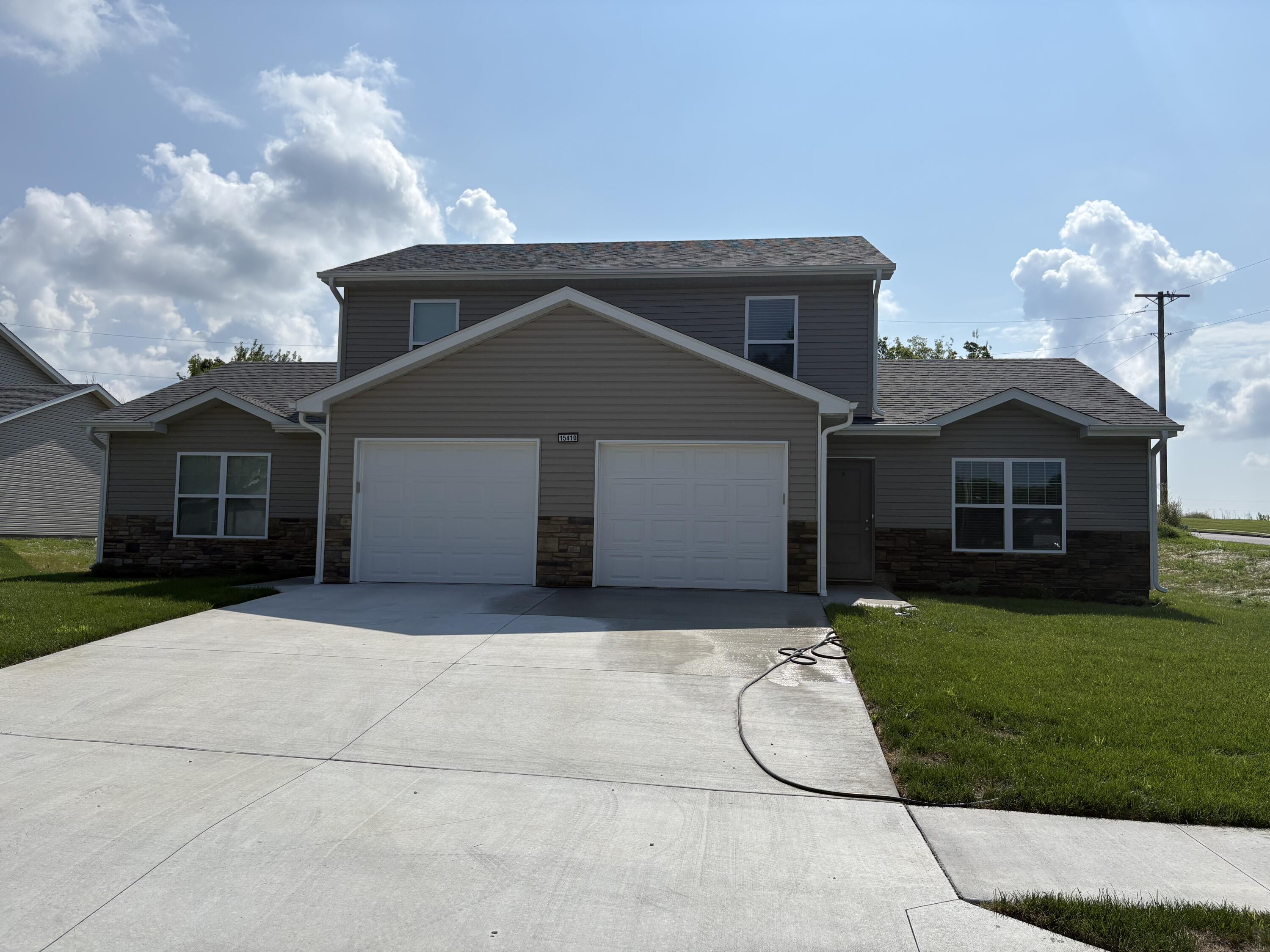 15405 Corbin Ct Property Photo 1