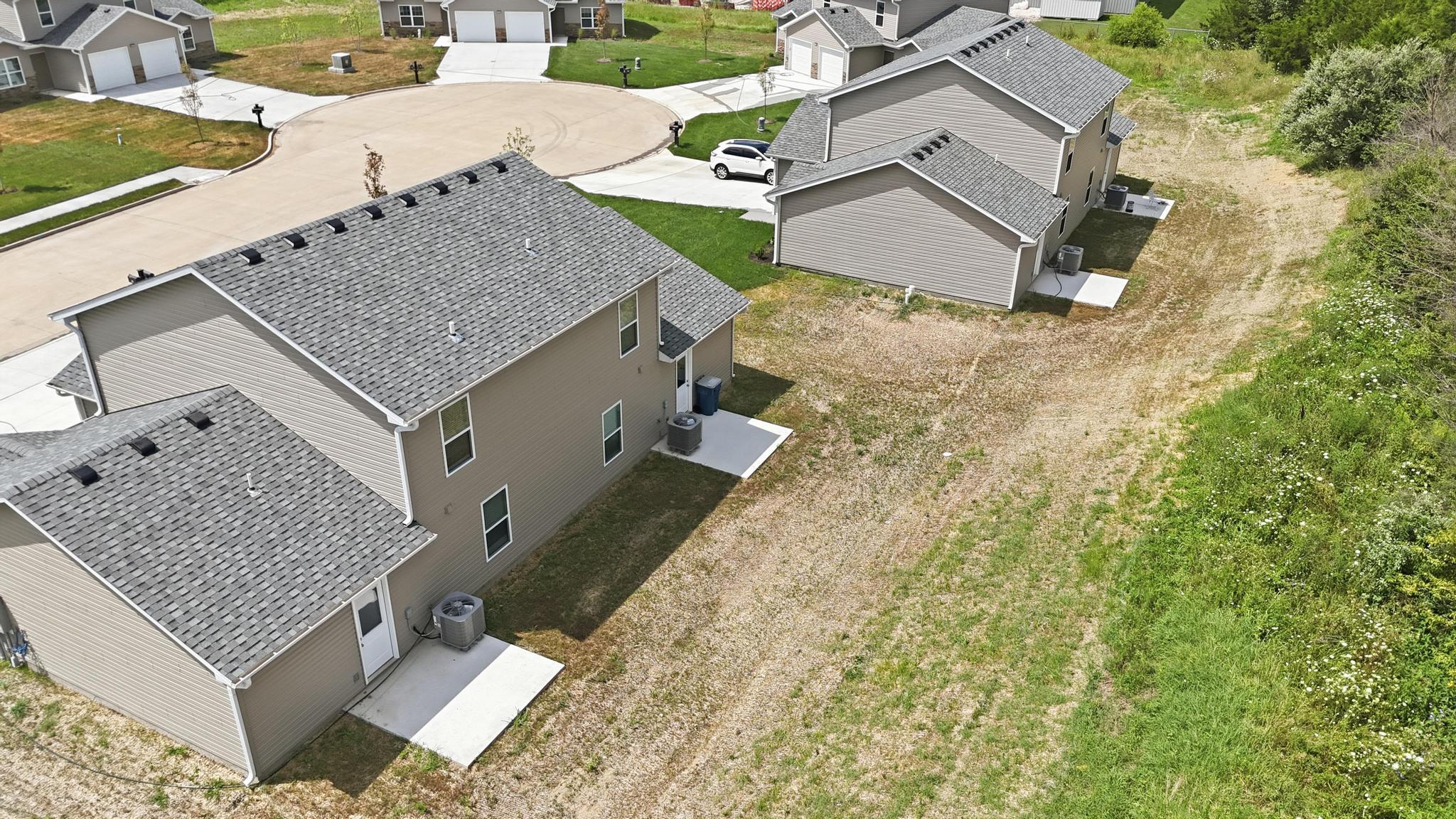 15405 Corbin Ct Property Photo 7