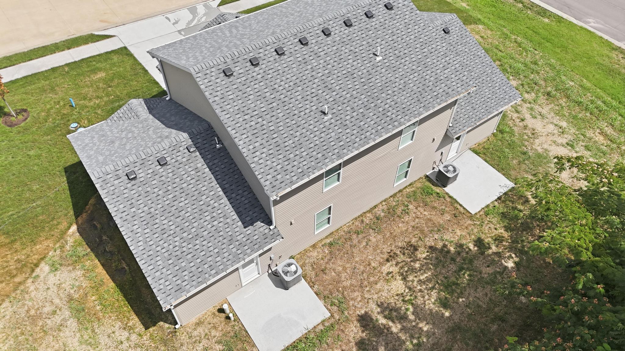 15405 Corbin Ct Property Photo 8