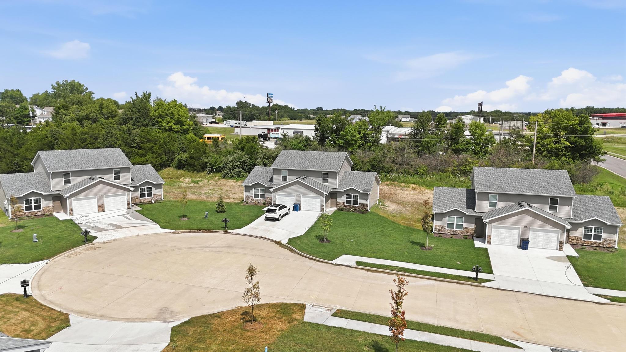 15405 Corbin Ct Property Photo 9
