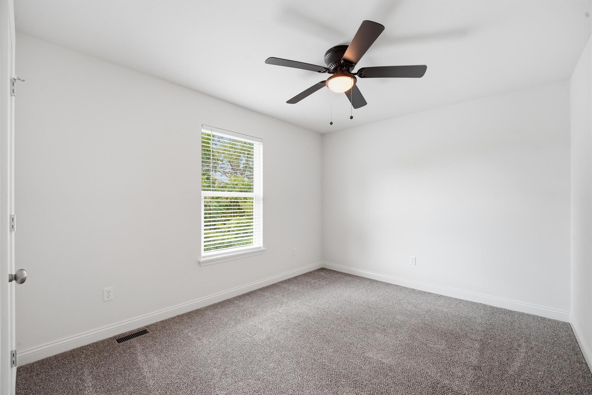 15405 Corbin Ct Property Photo 39