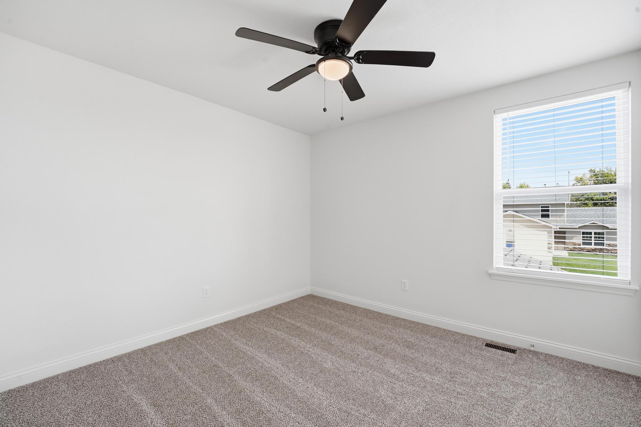 15405 Corbin Ct Property Photo 42
