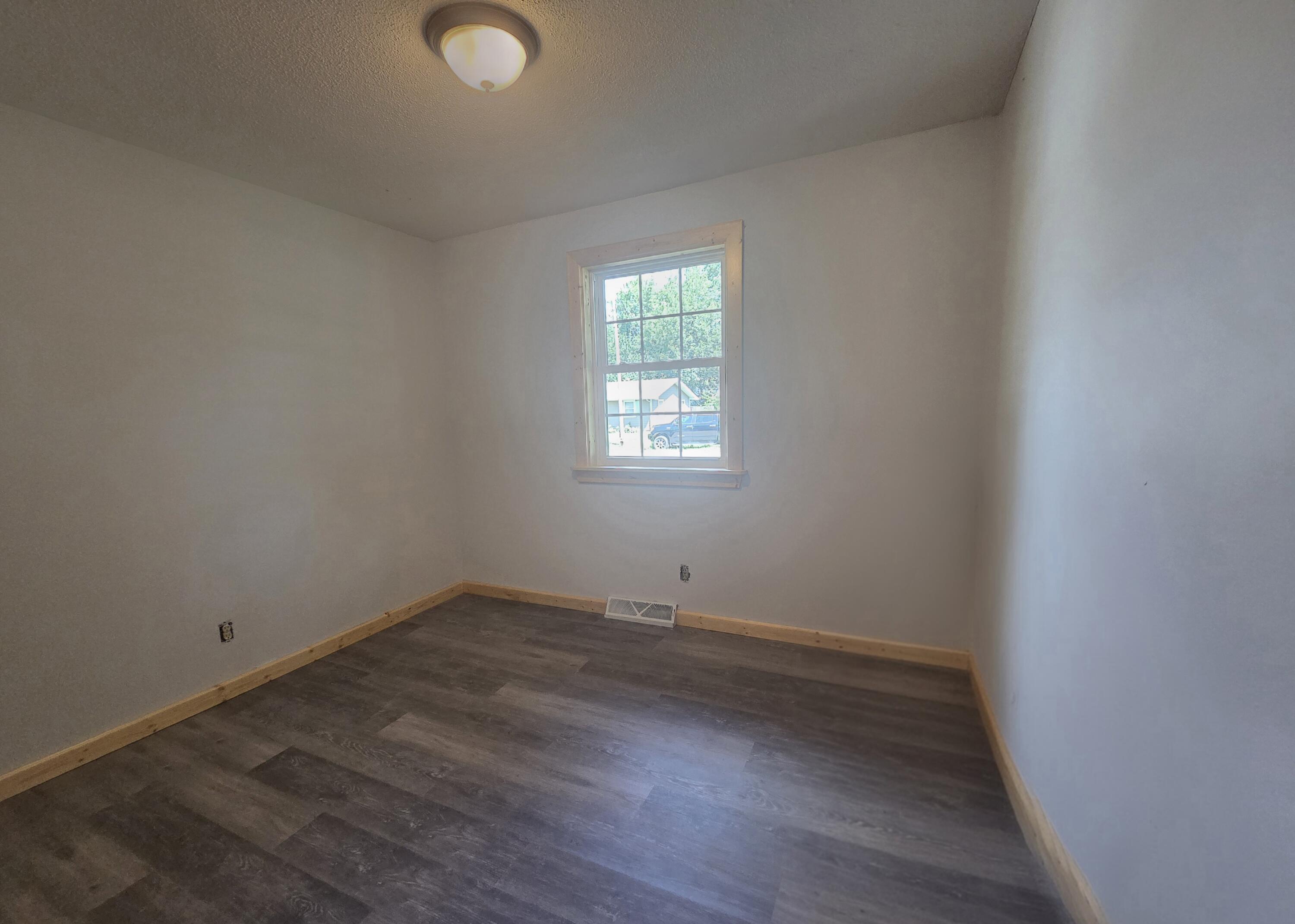 780 Doty Ave Property Photo 7