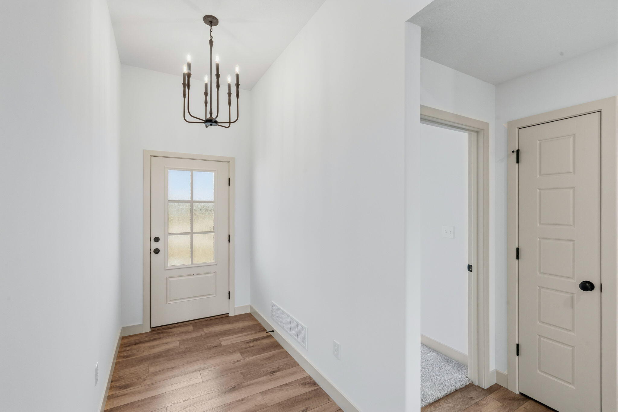 4400 Ratify Ct Property Photo 4