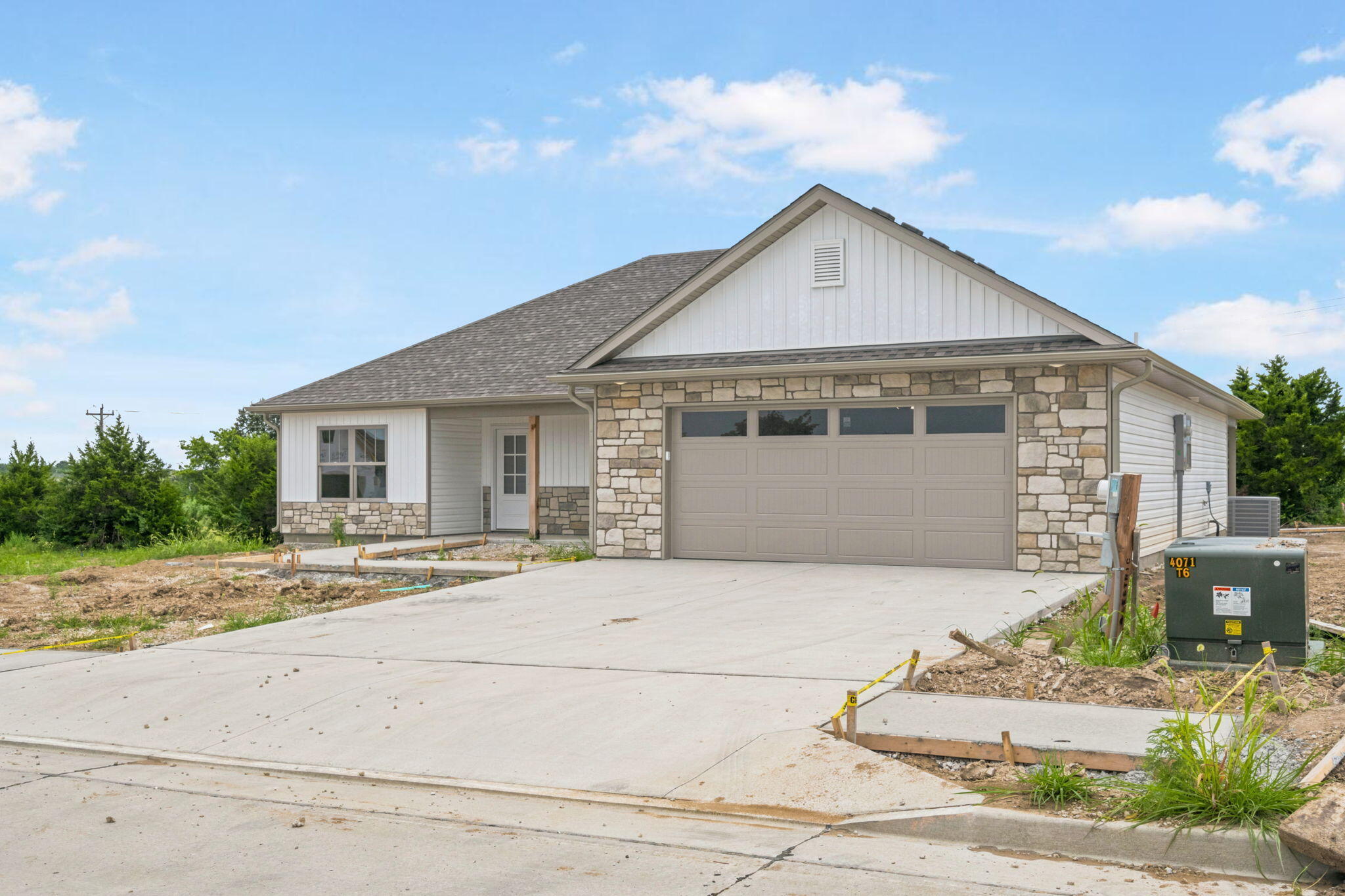 4400 Ratify Ct Property Photo 33