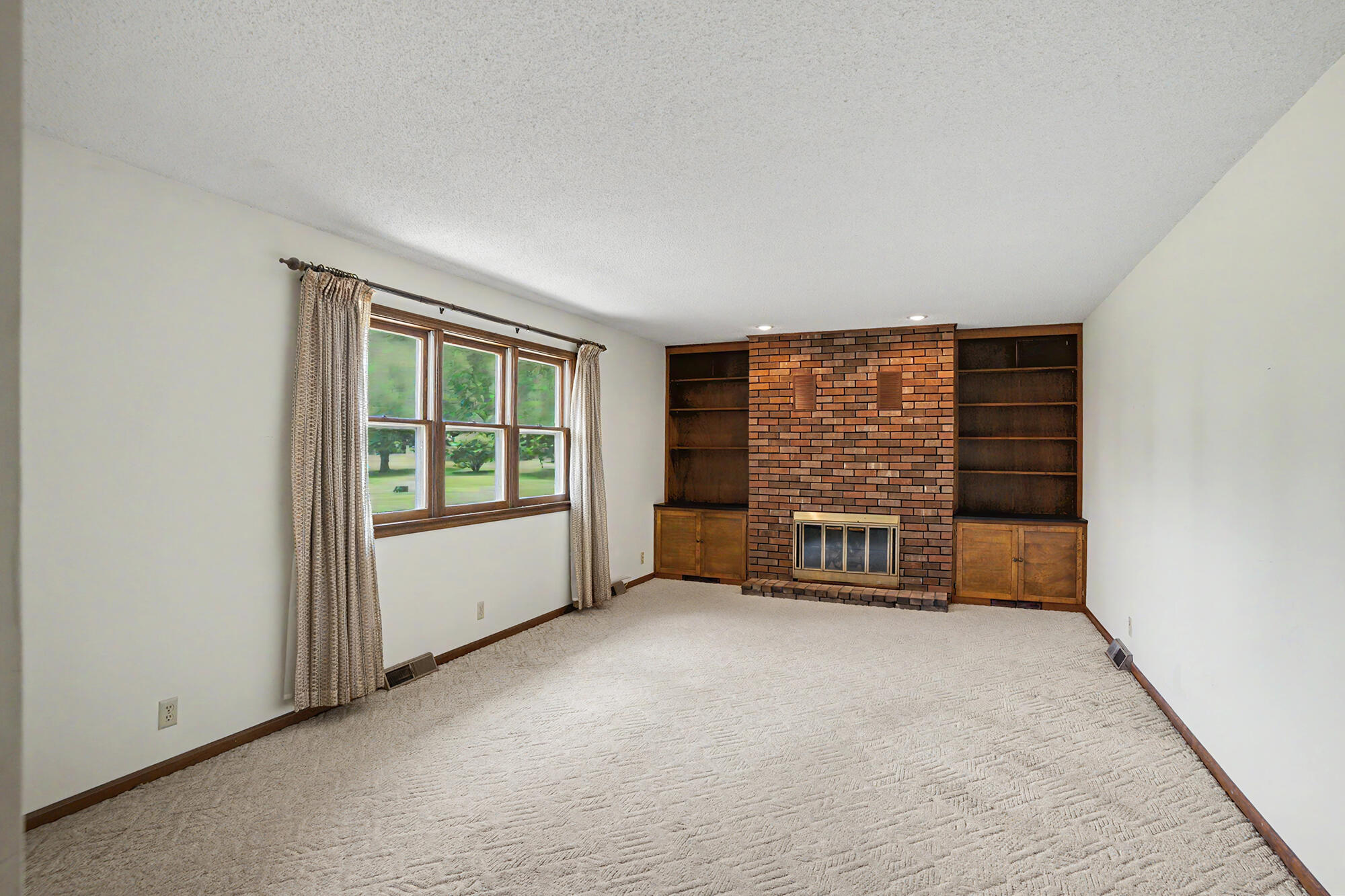 10500 E Walnut Dr Property Photo 10