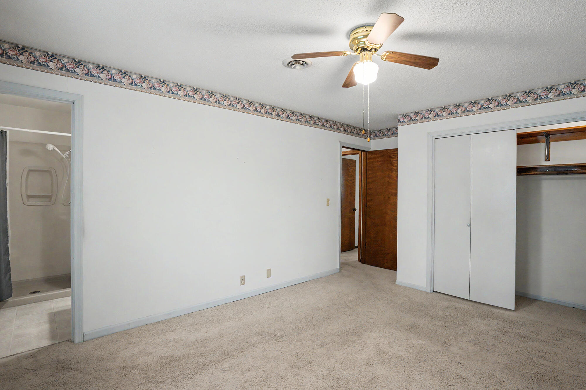 10500 E Walnut Dr Property Photo 13