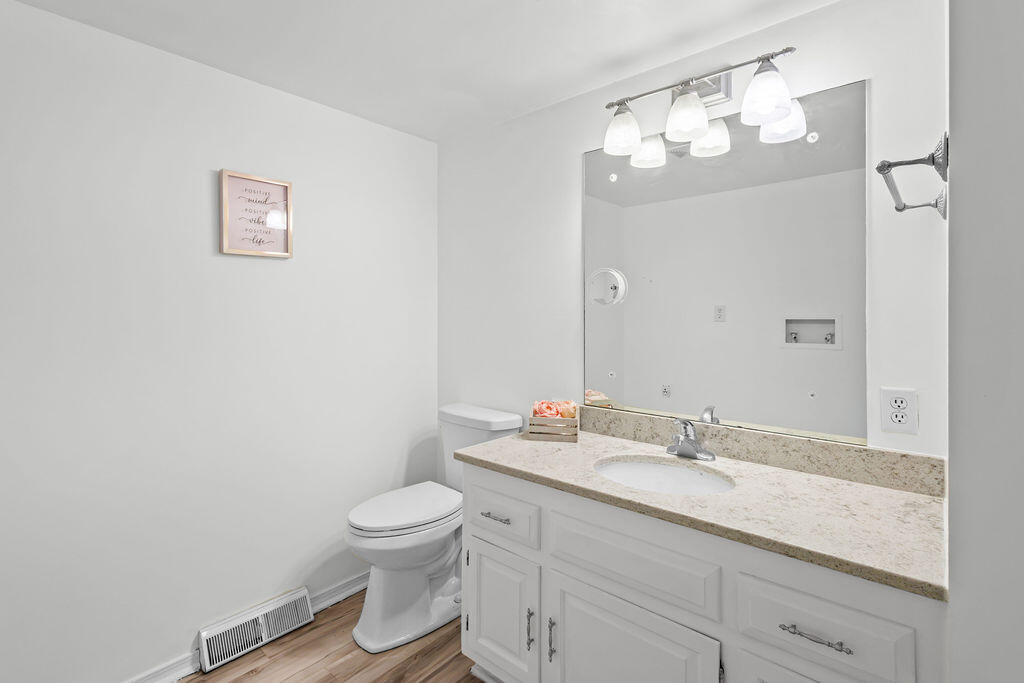 512 Onofrio Ct Property Photo 21