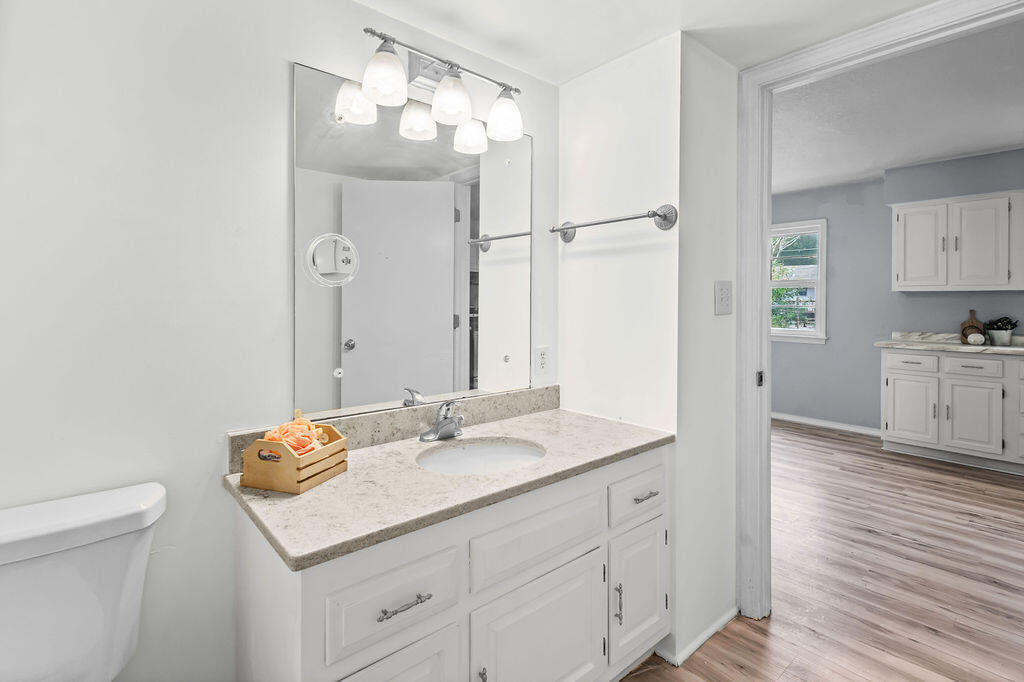 512 Onofrio Ct Property Photo 22