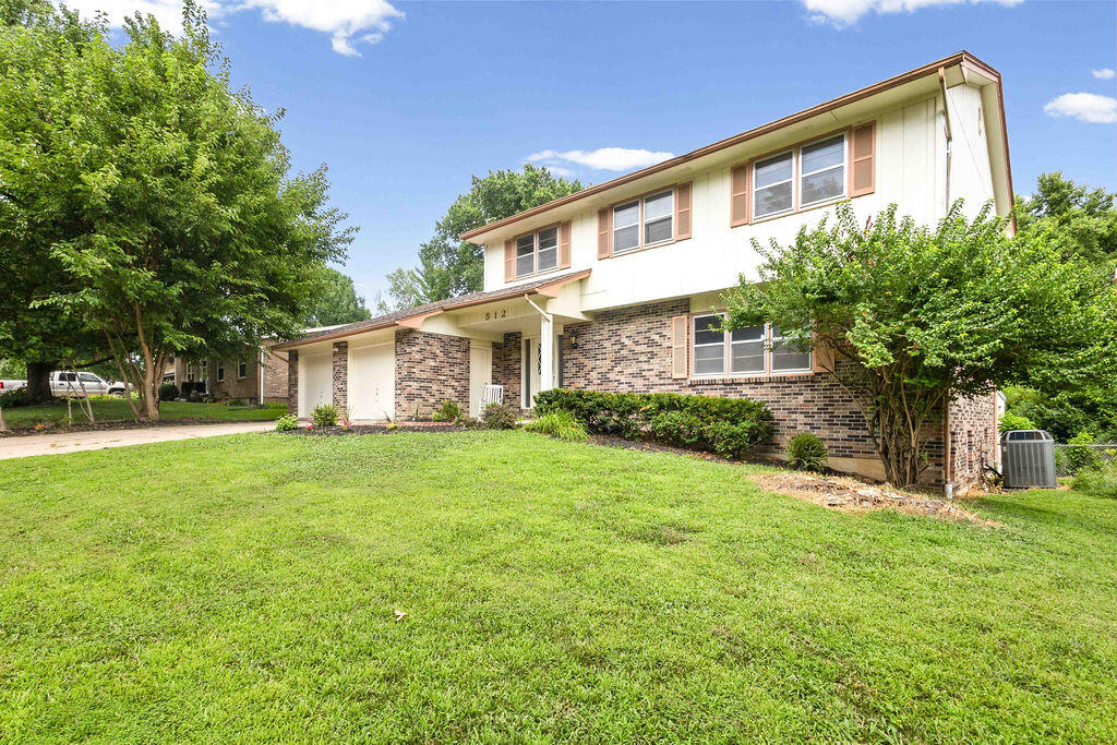 512 Onofrio Ct Property Photo 43