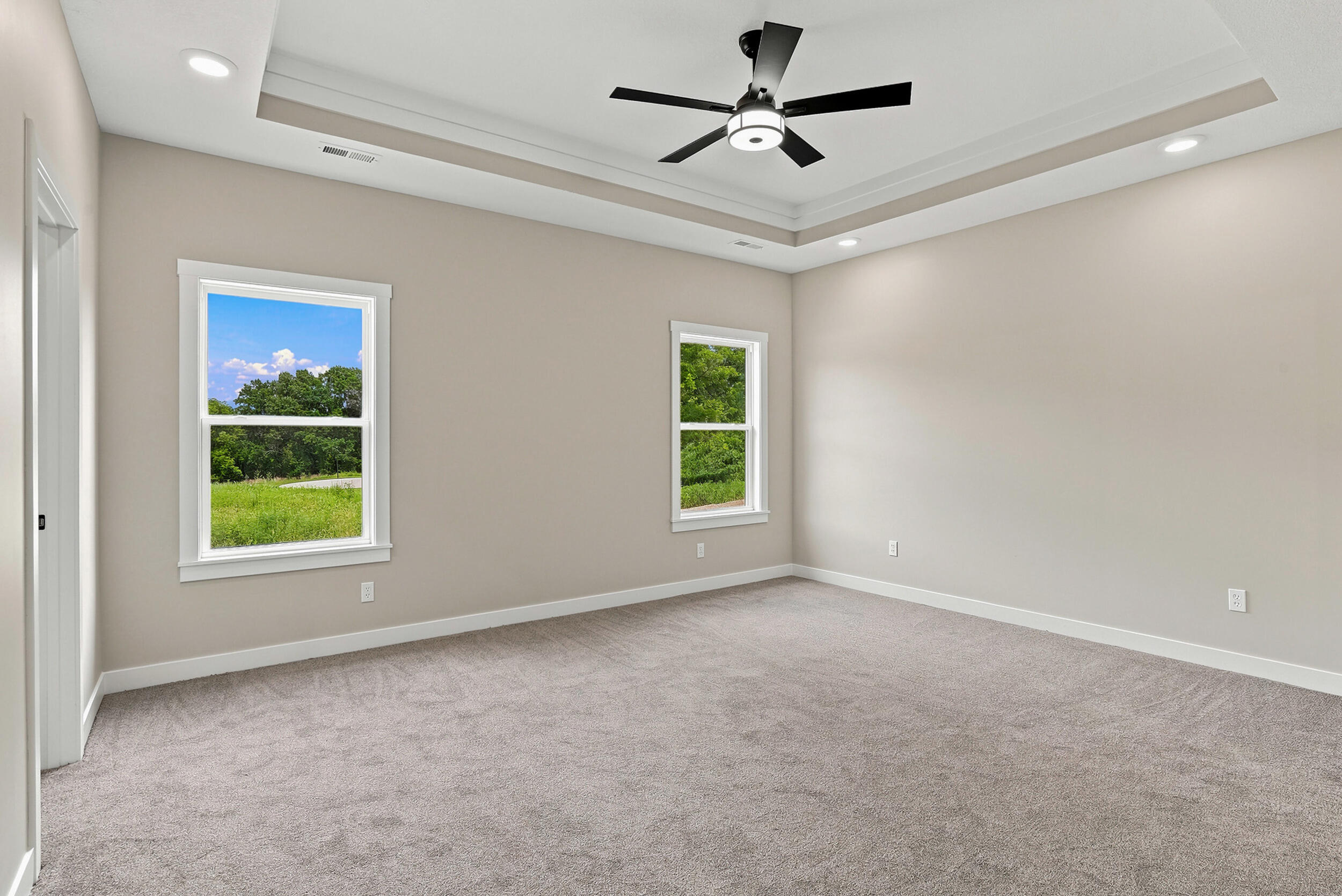 1314 Stonehaven Dr Property Photo 18