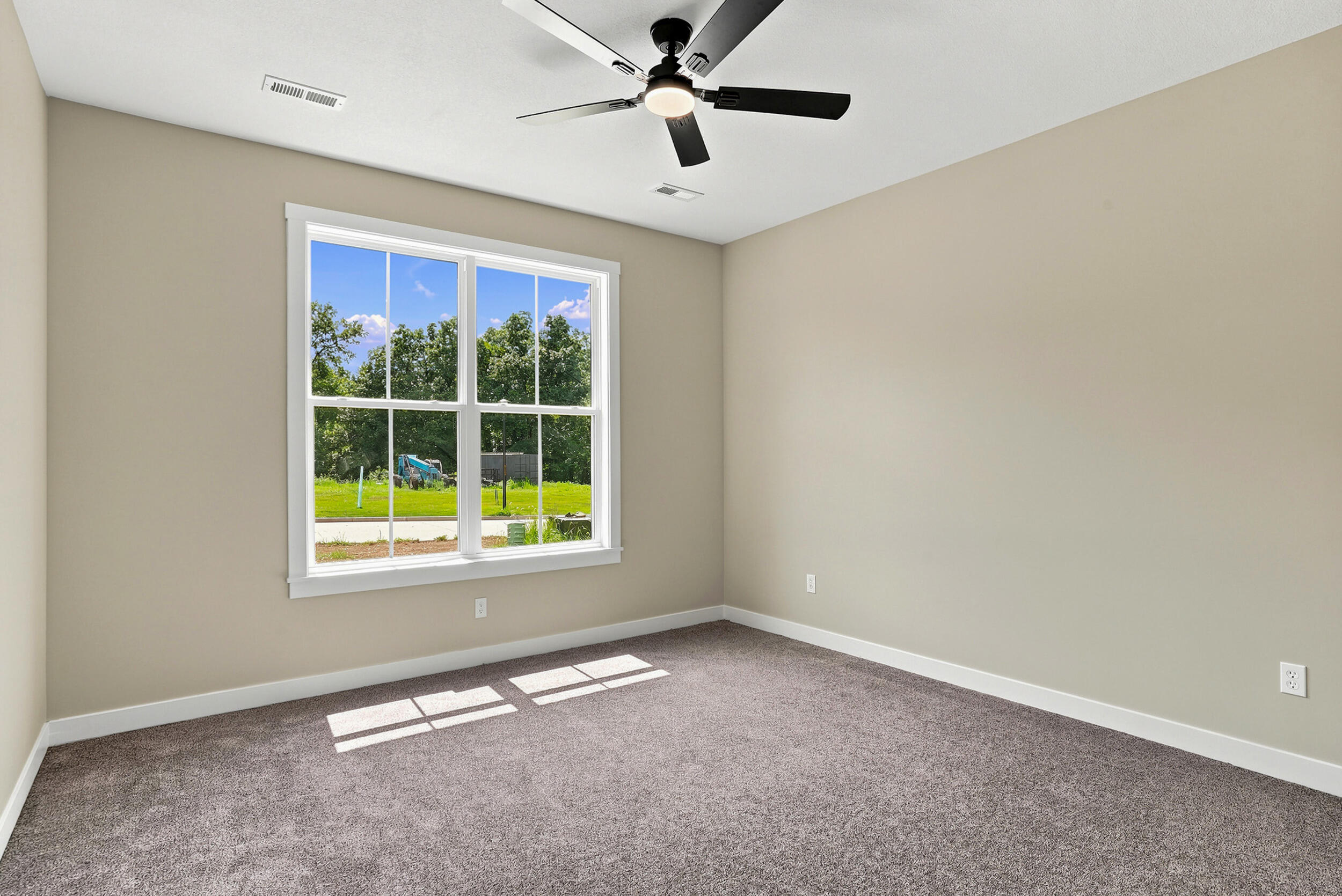 1314 Stonehaven Dr Property Photo 28