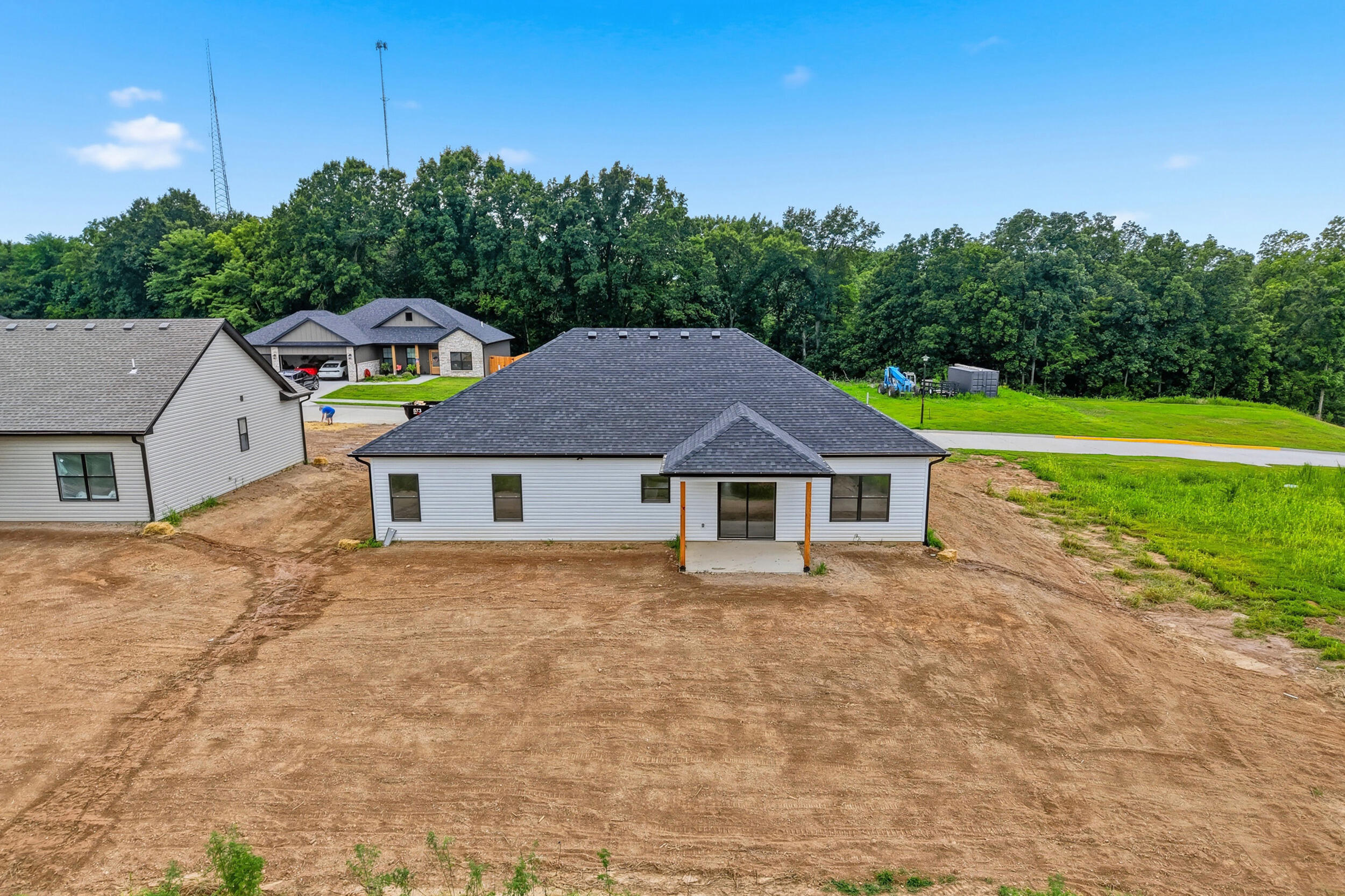 1314 Stonehaven Dr Property Photo 40