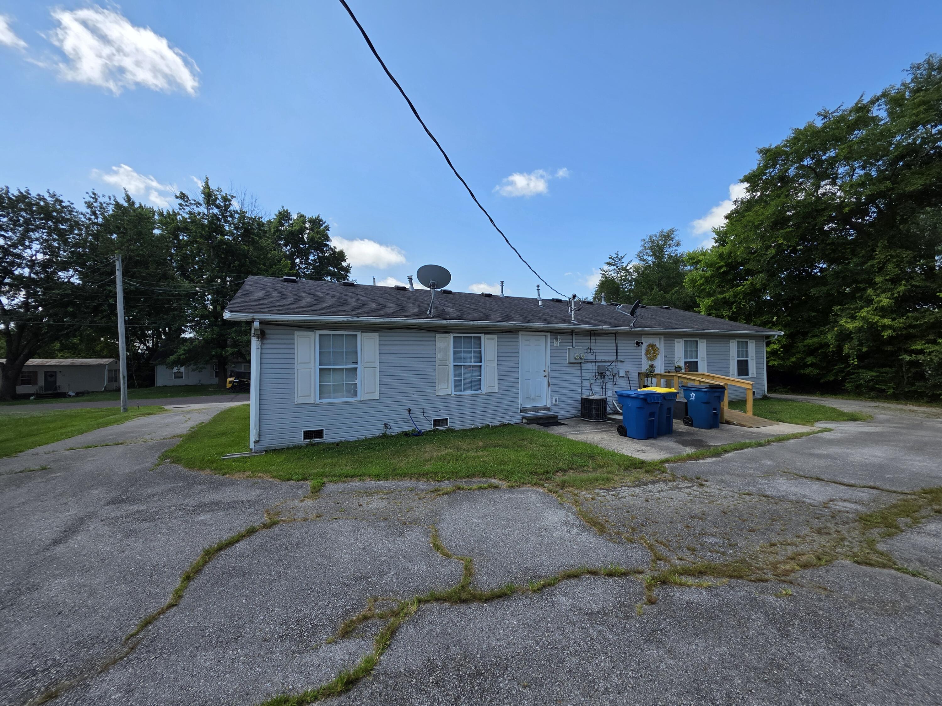 203 E Johnson Ave Property Photo 5