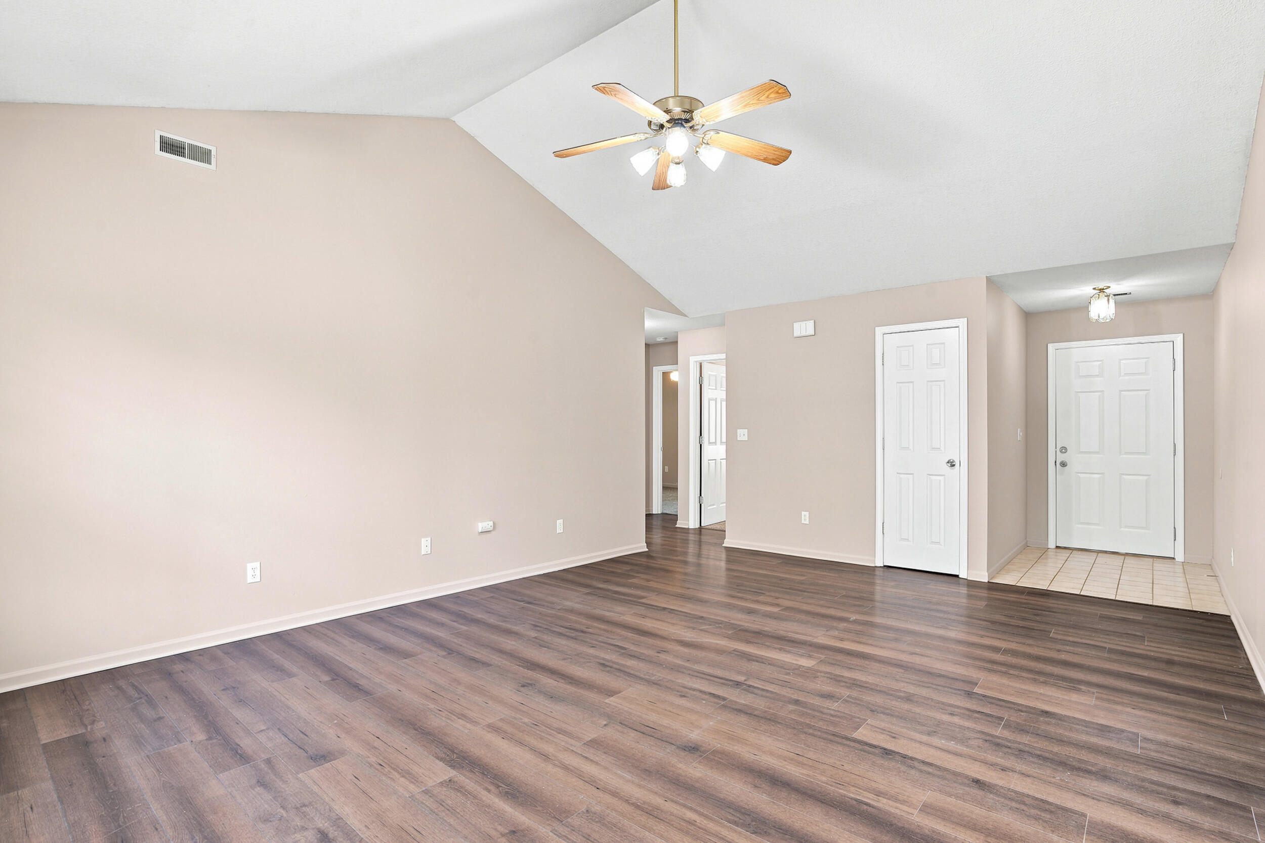 5206 Gasconade Dr Property Photo 8