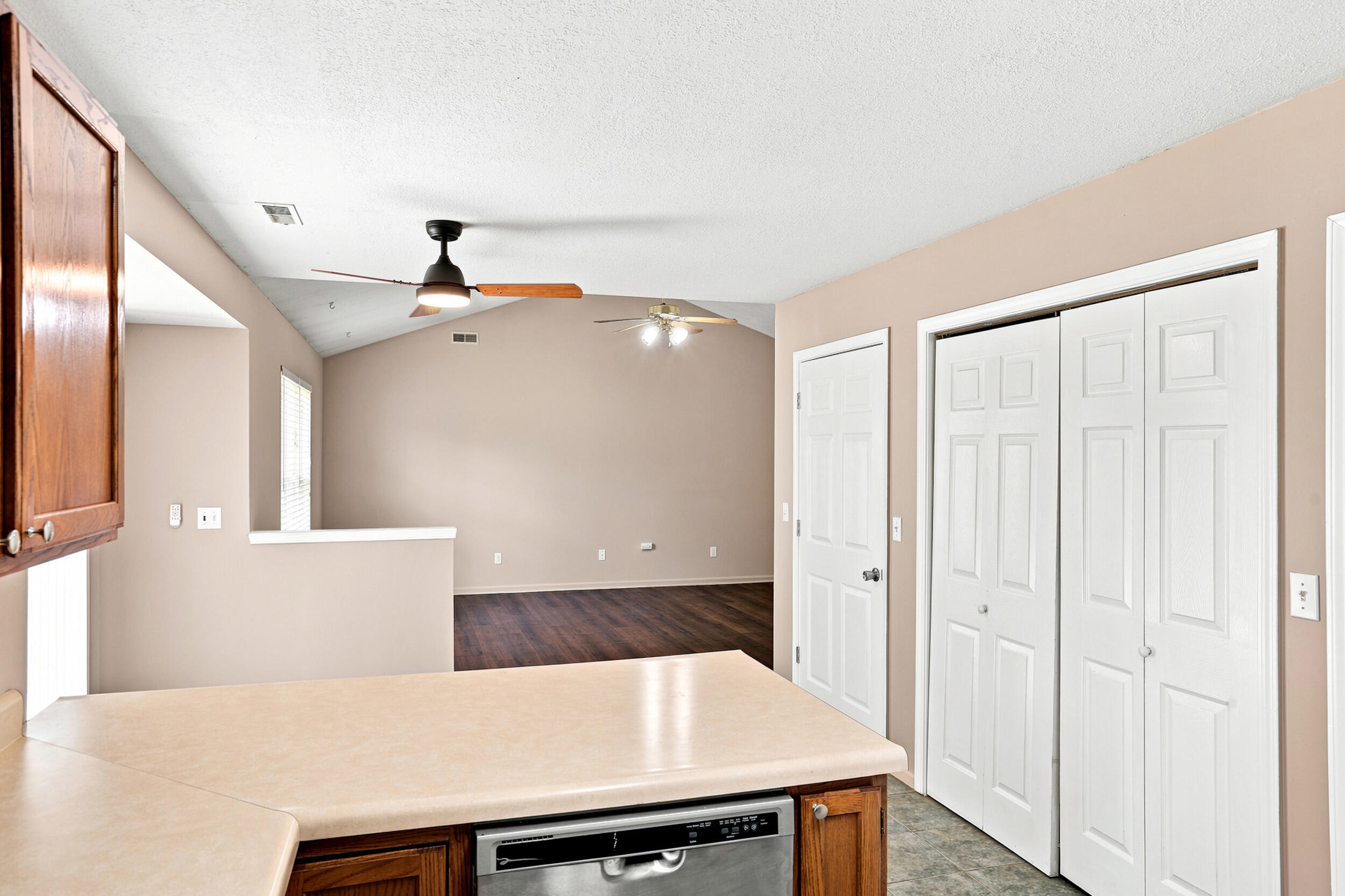 5206 Gasconade Dr Property Photo 14