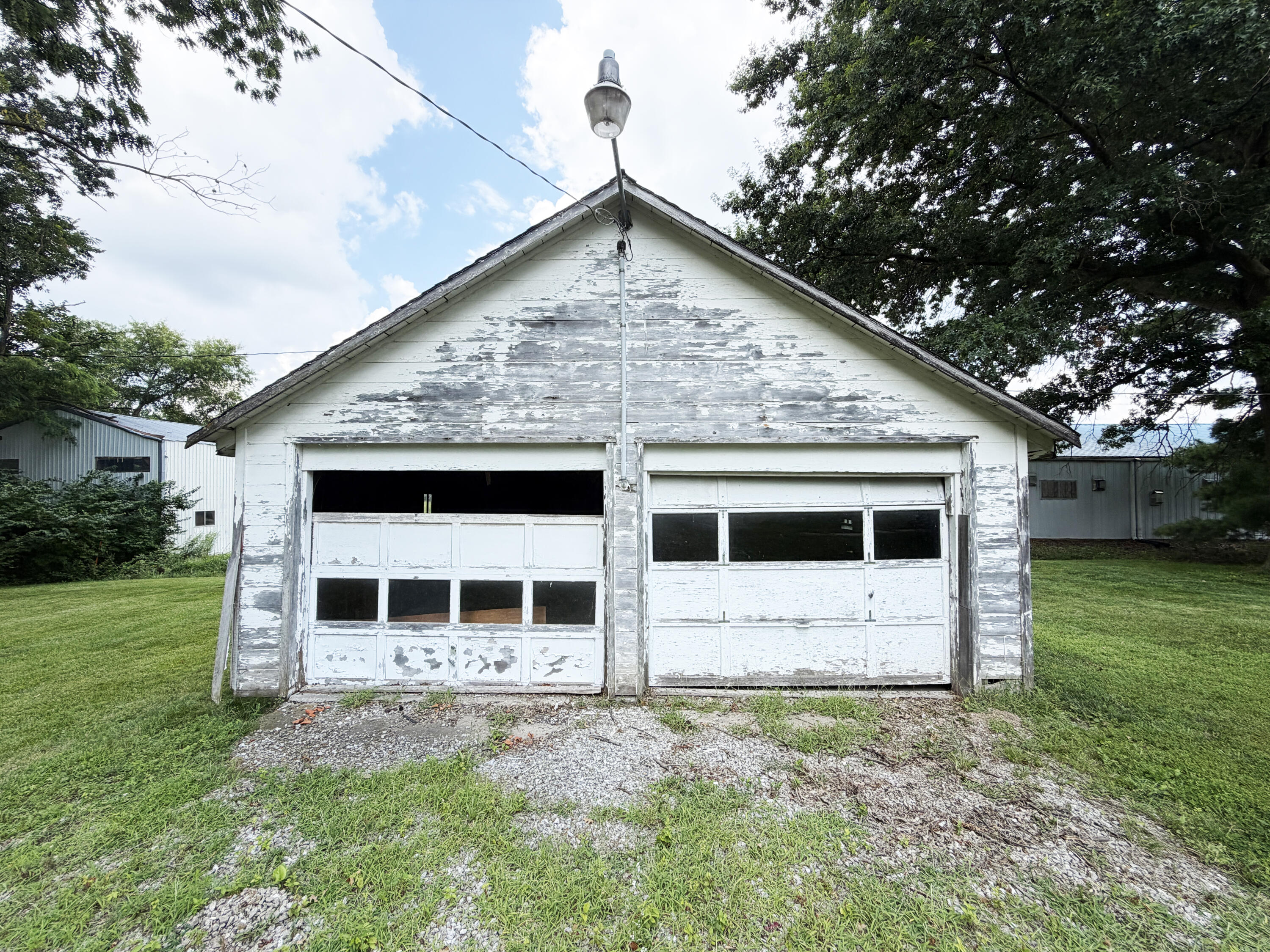 7312 E I-70 Dr Property Photo 4