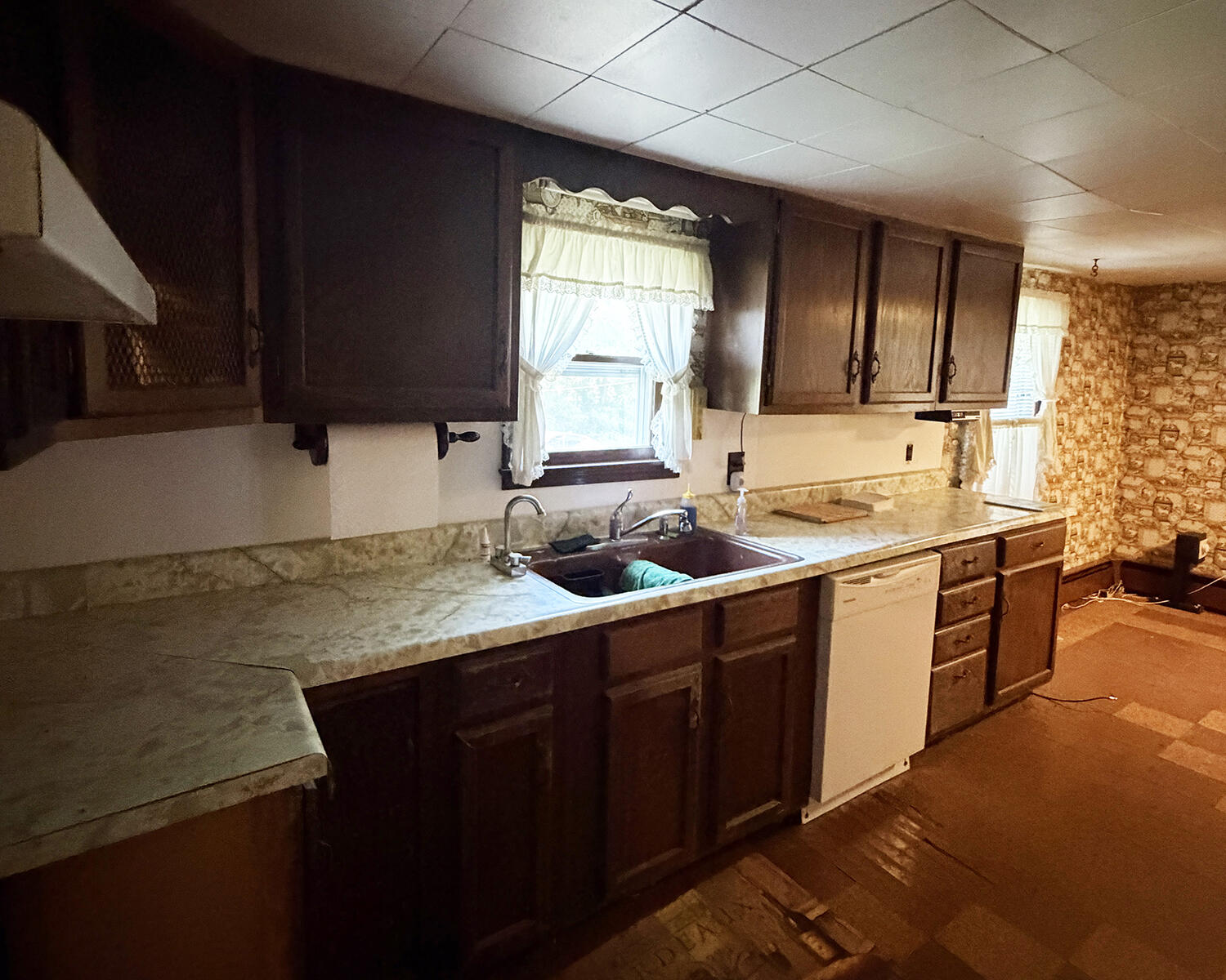 7312 E I-70 Dr Property Photo 8