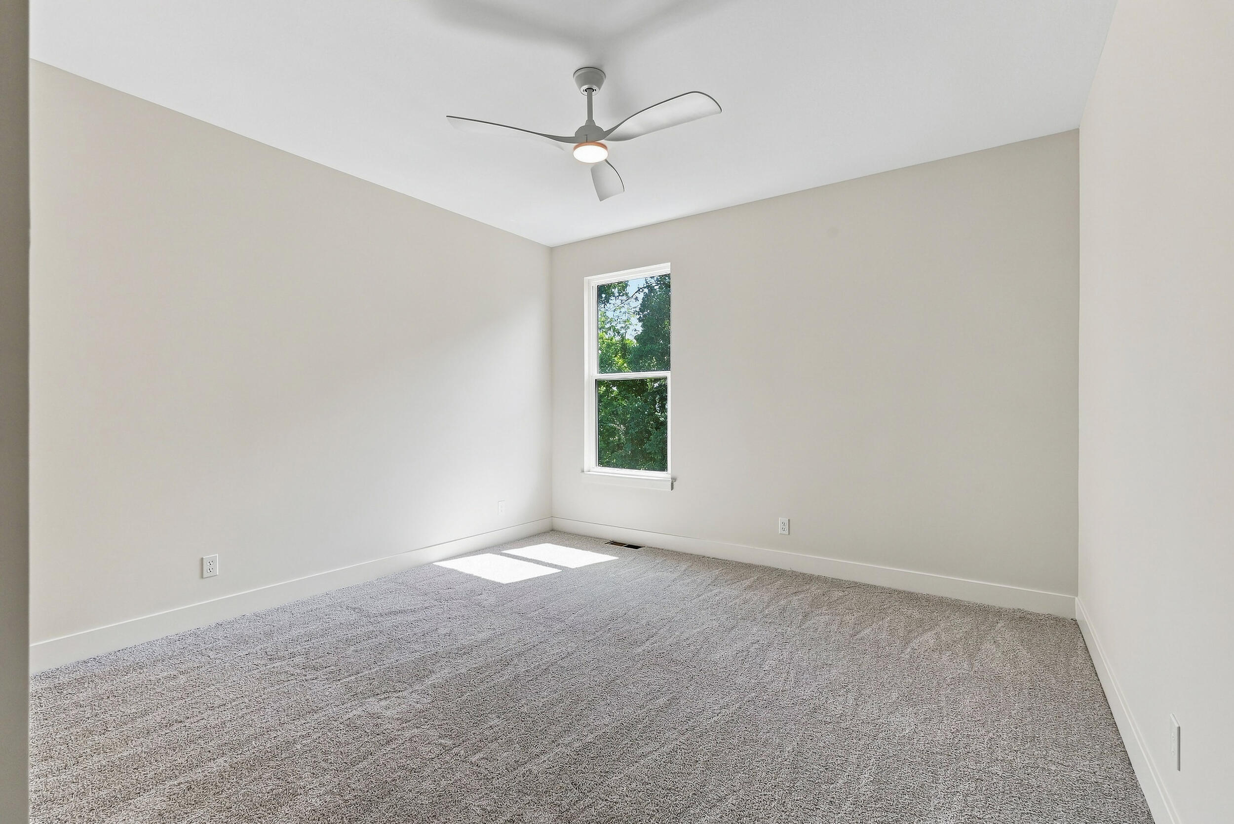 5224 Whisper Dr Property Photo 26