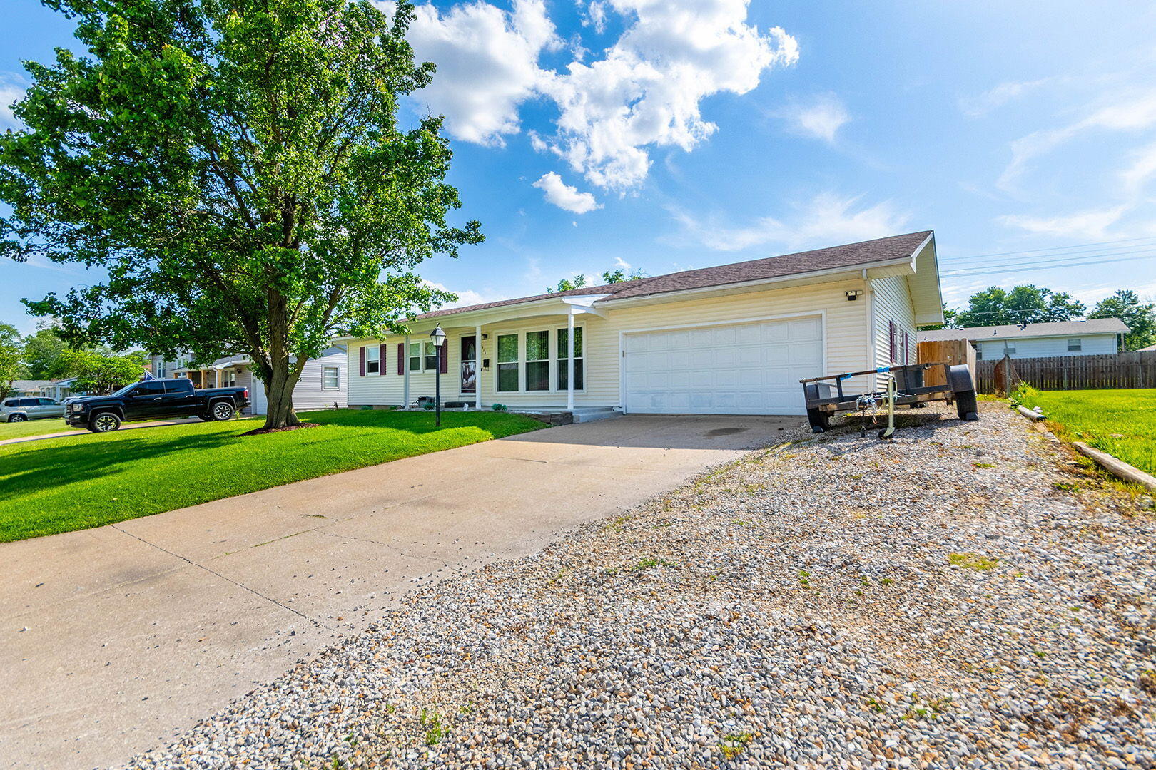 915 Concordia St Property Photo 44
