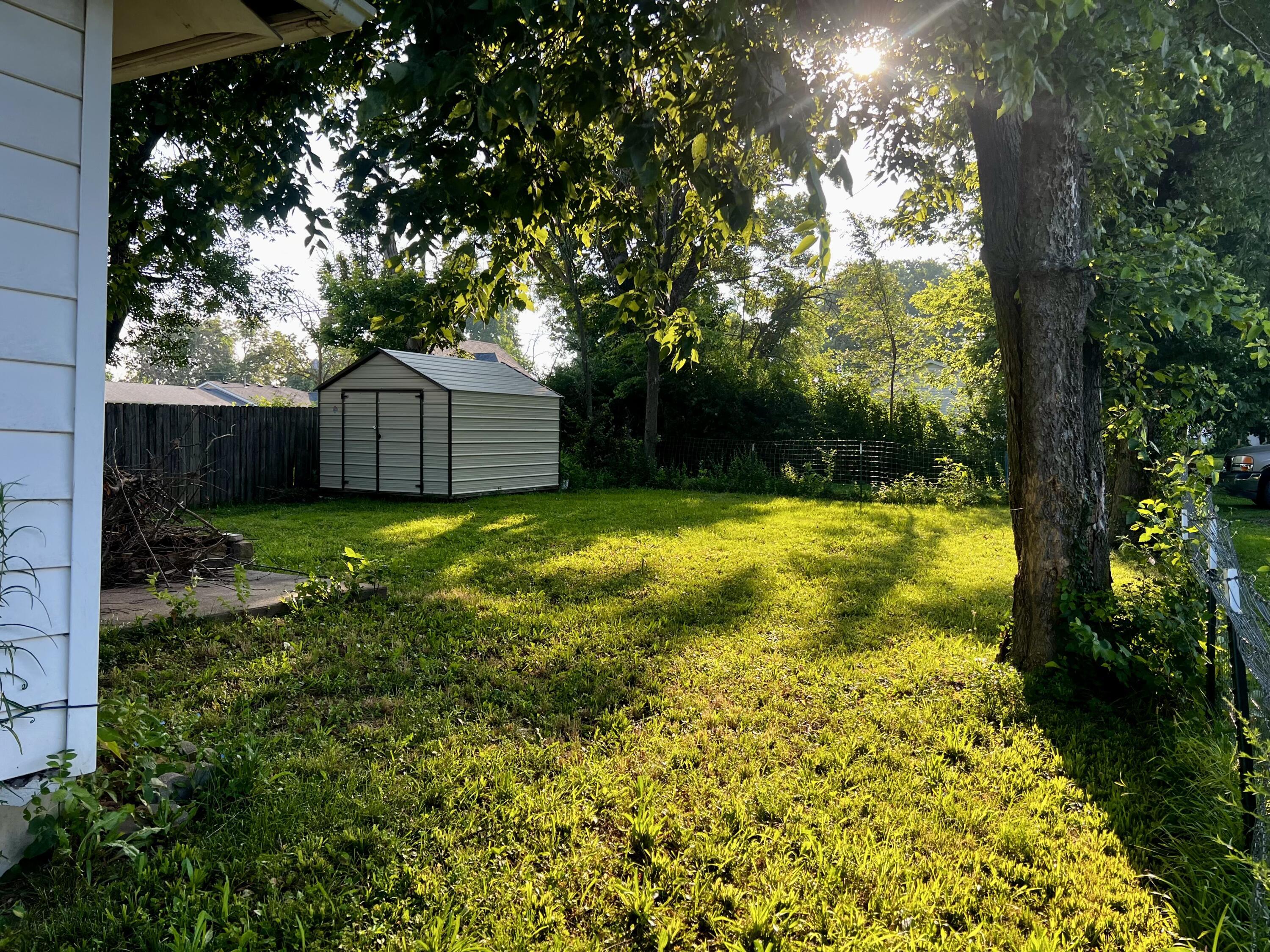 214 S Mississippi St Property Photo 2