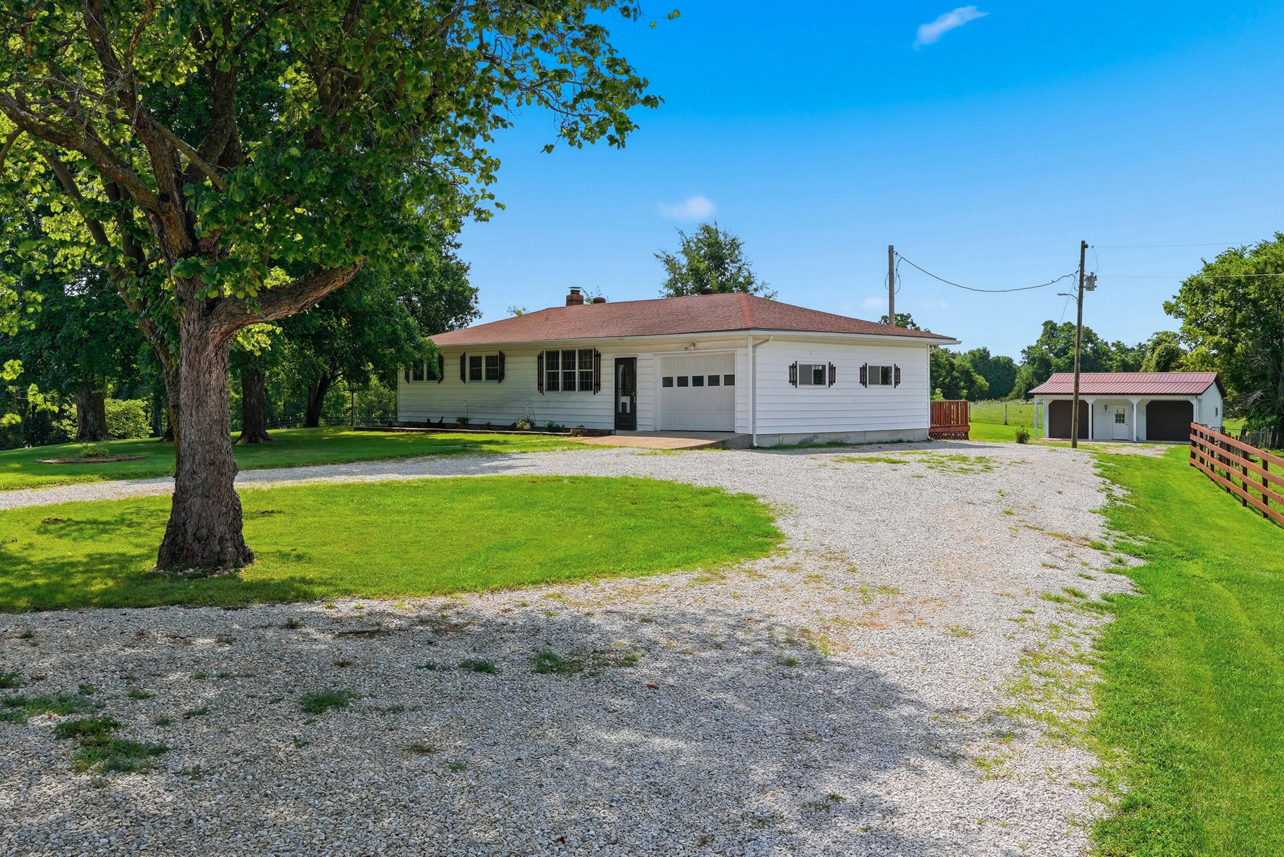 7380 State Road Vv Property Photo 2