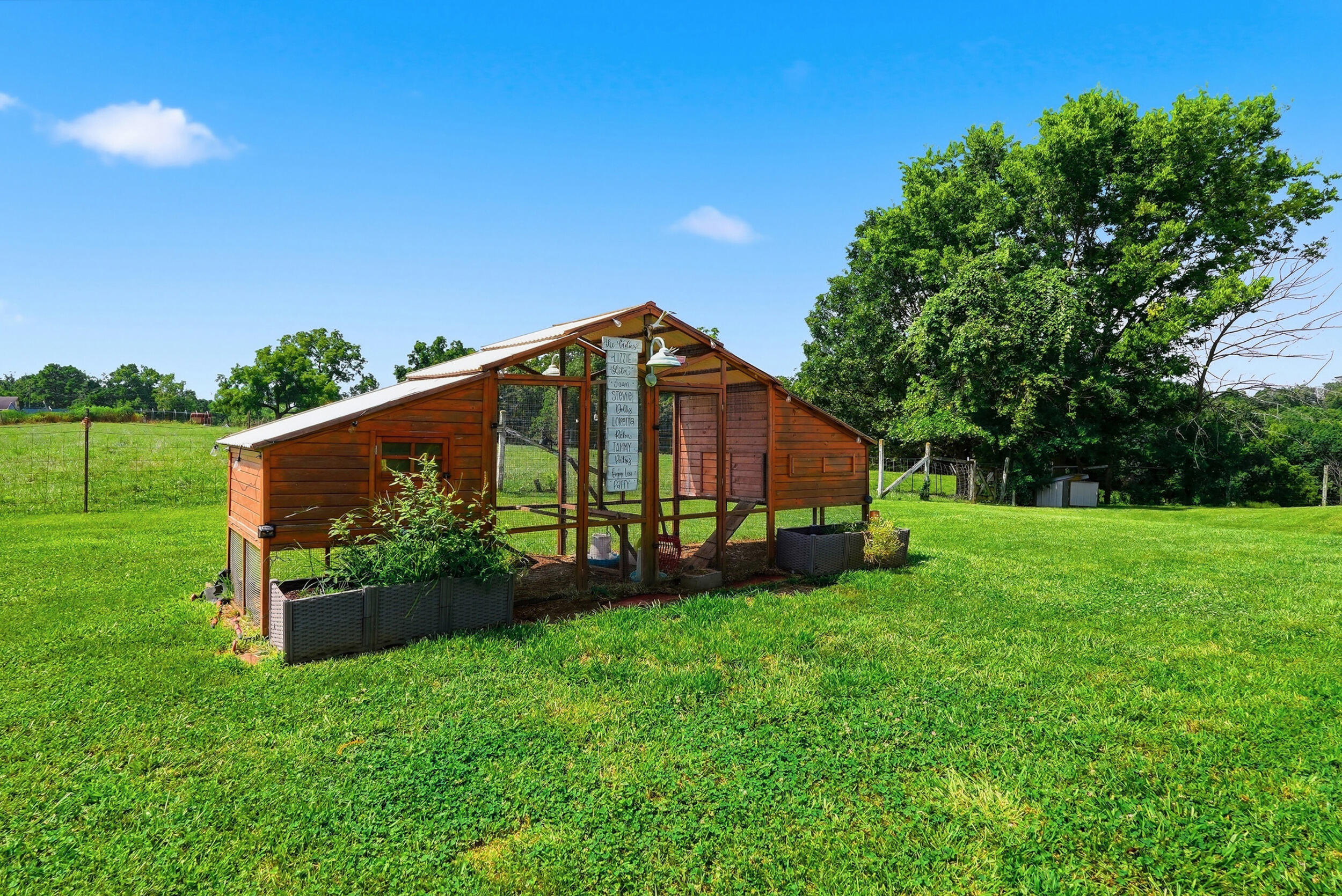 7380 State Road Vv Property Photo 39