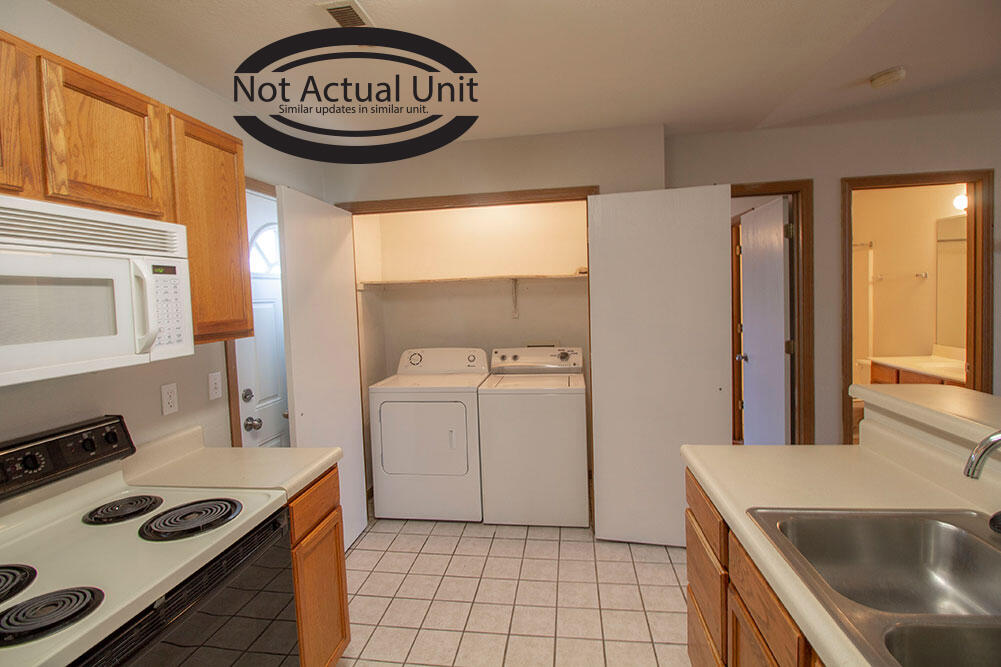 1505 Native Dancer Ct Property Photo 8