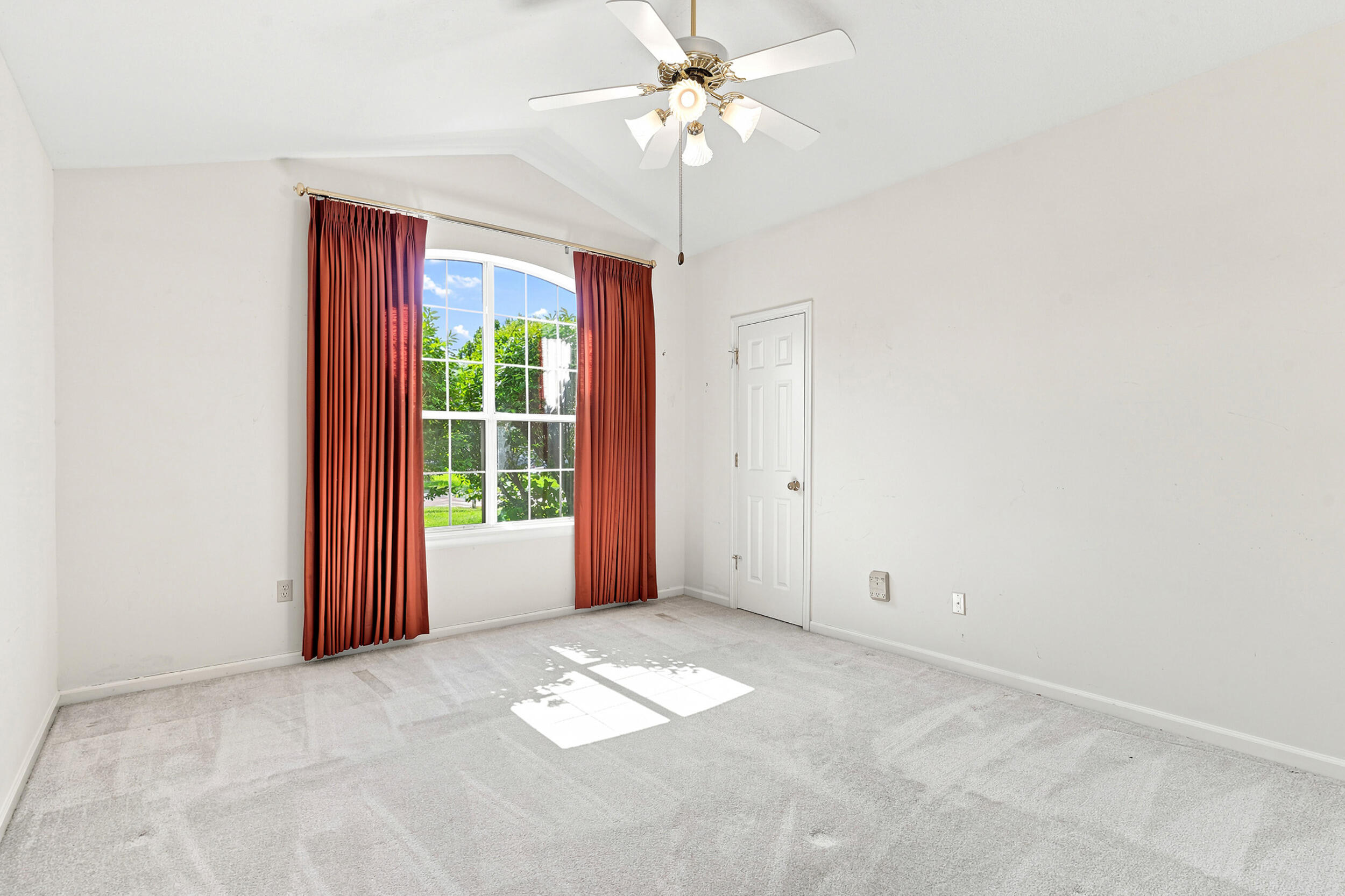 2513 Chambray Rd Property Photo 25