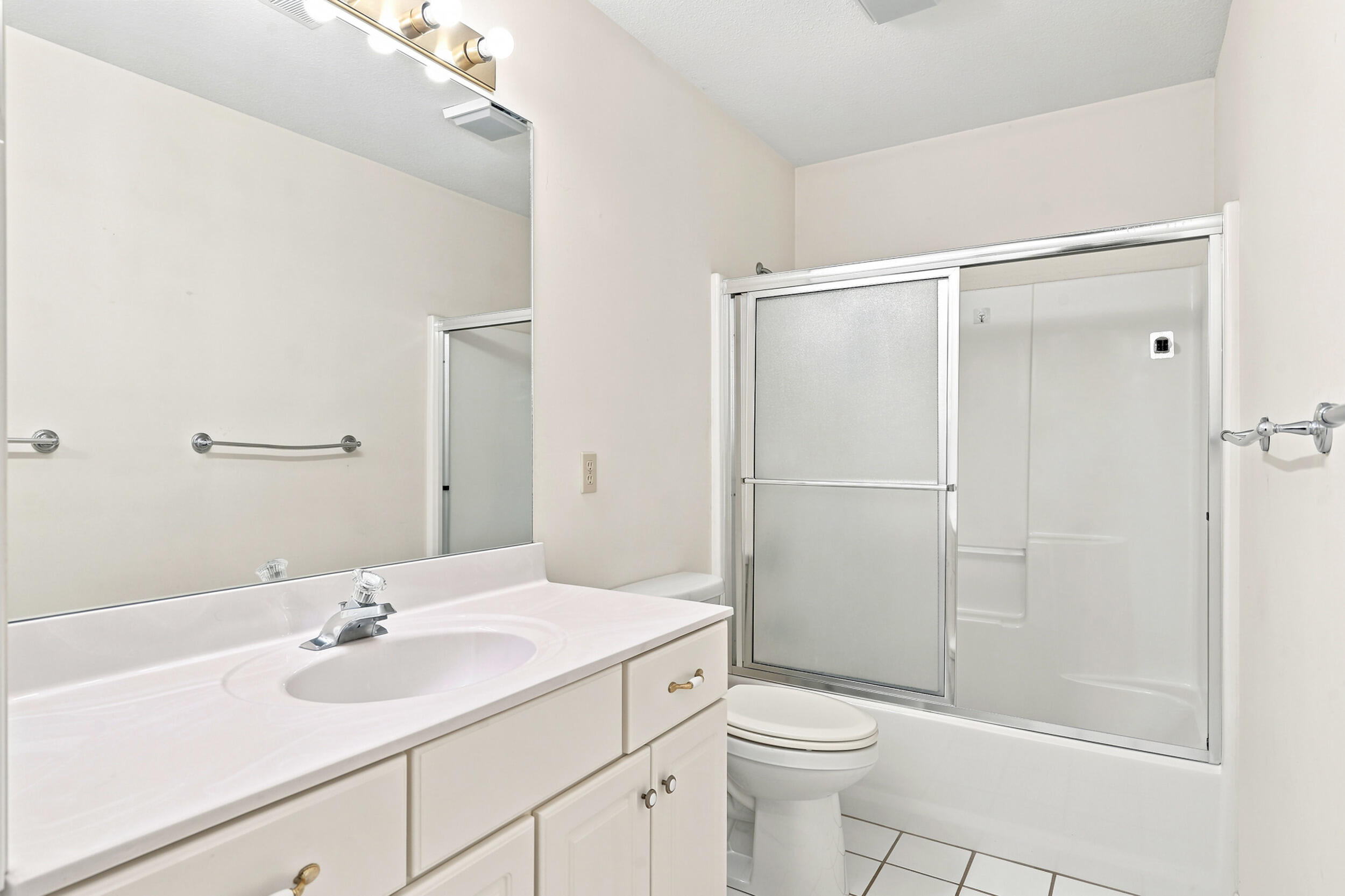 2513 Chambray Rd Property Photo 31