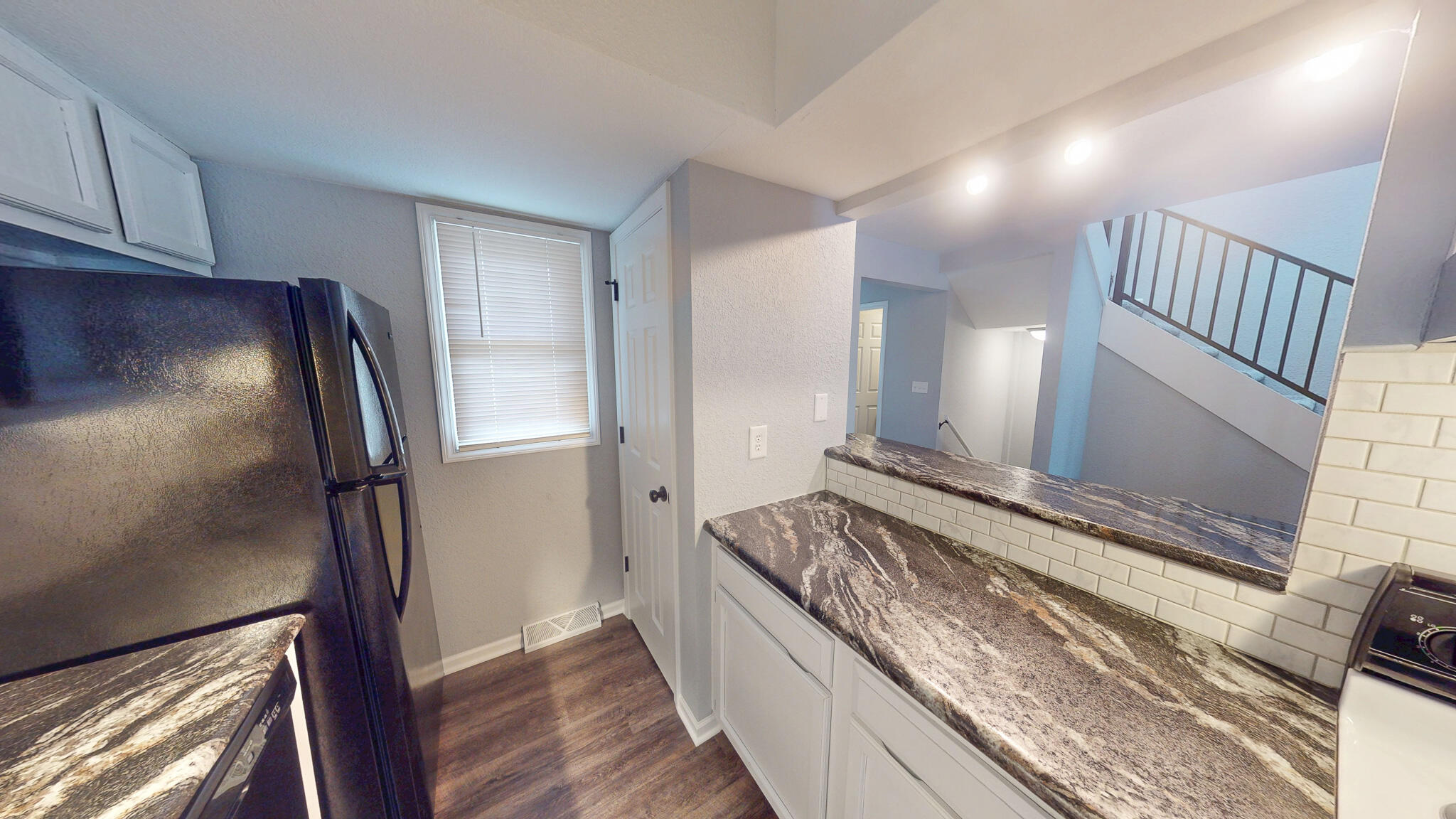 409 Foxfire Dr Property Photo 12