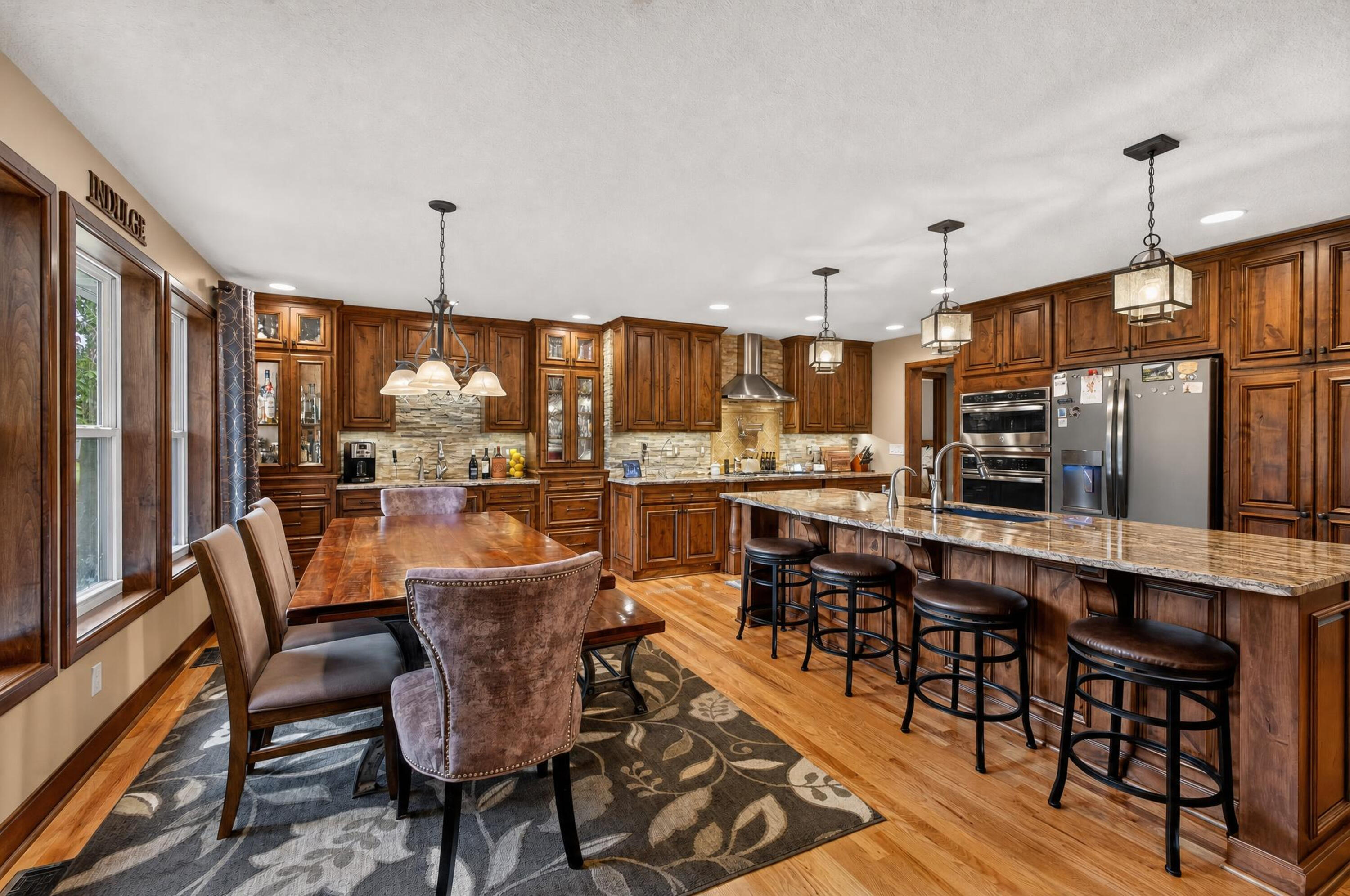 5685 E Sing Dr Property Photo 12