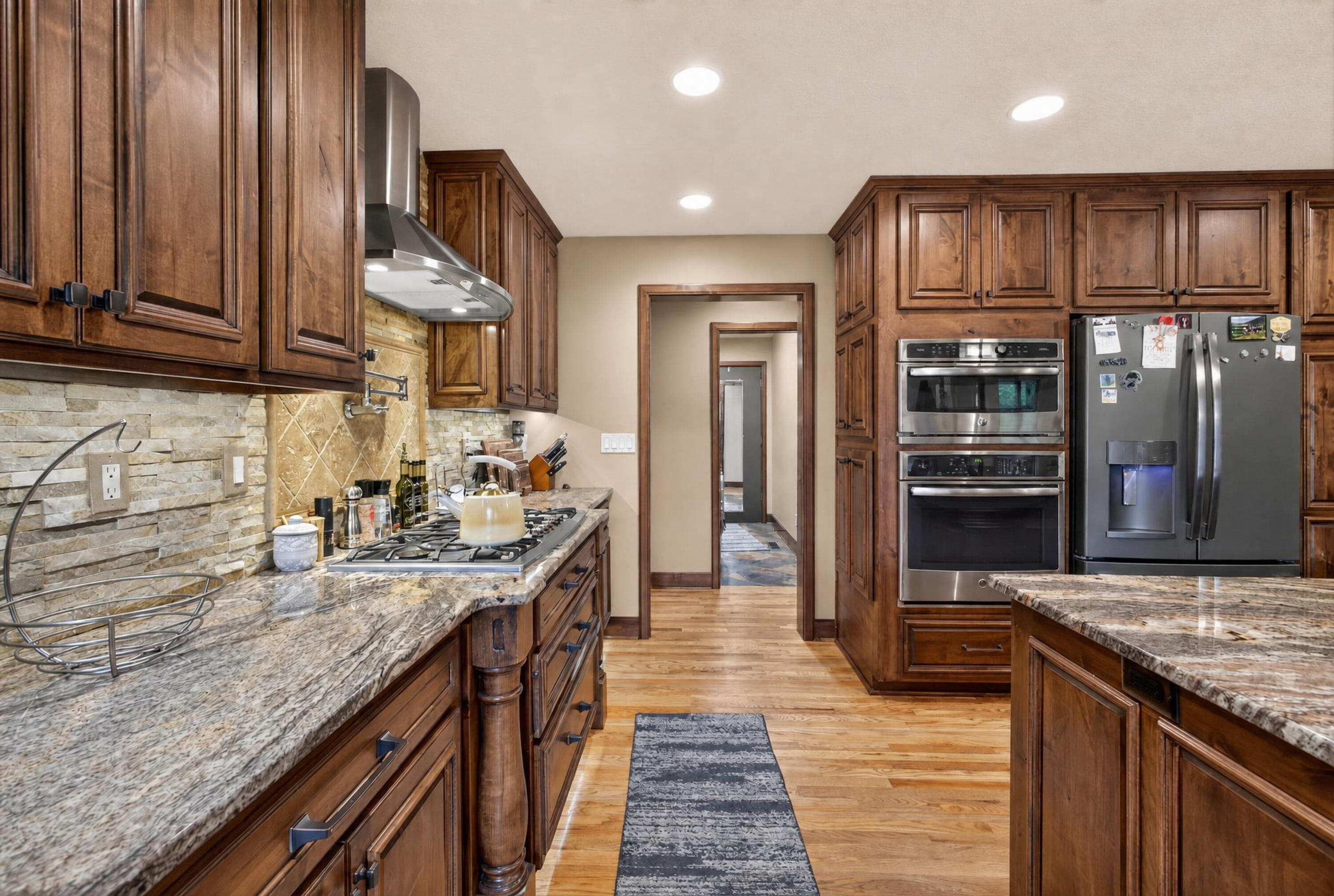 5685 E Sing Dr Property Photo 17