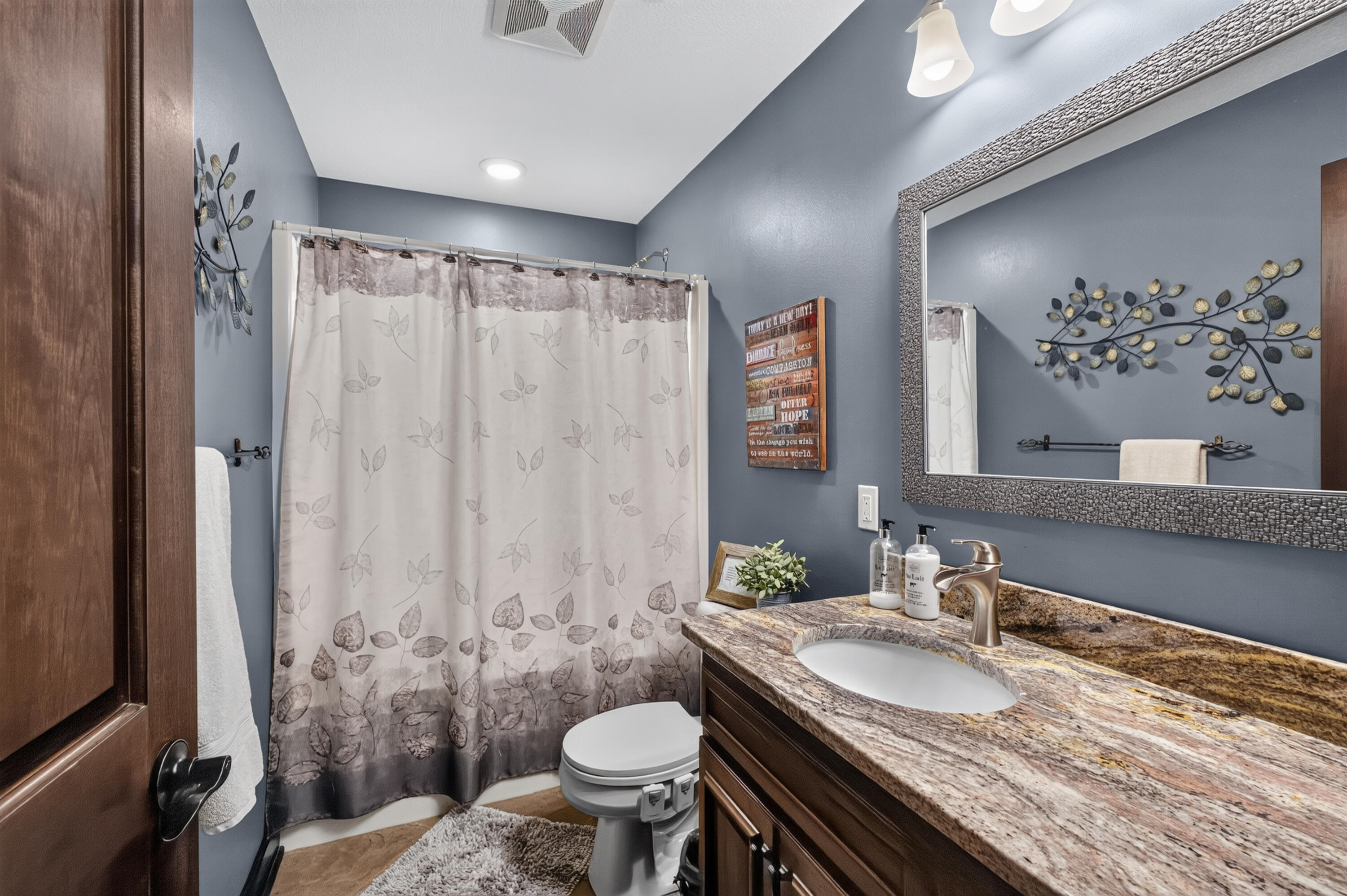 5685 E Sing Dr Property Photo 28