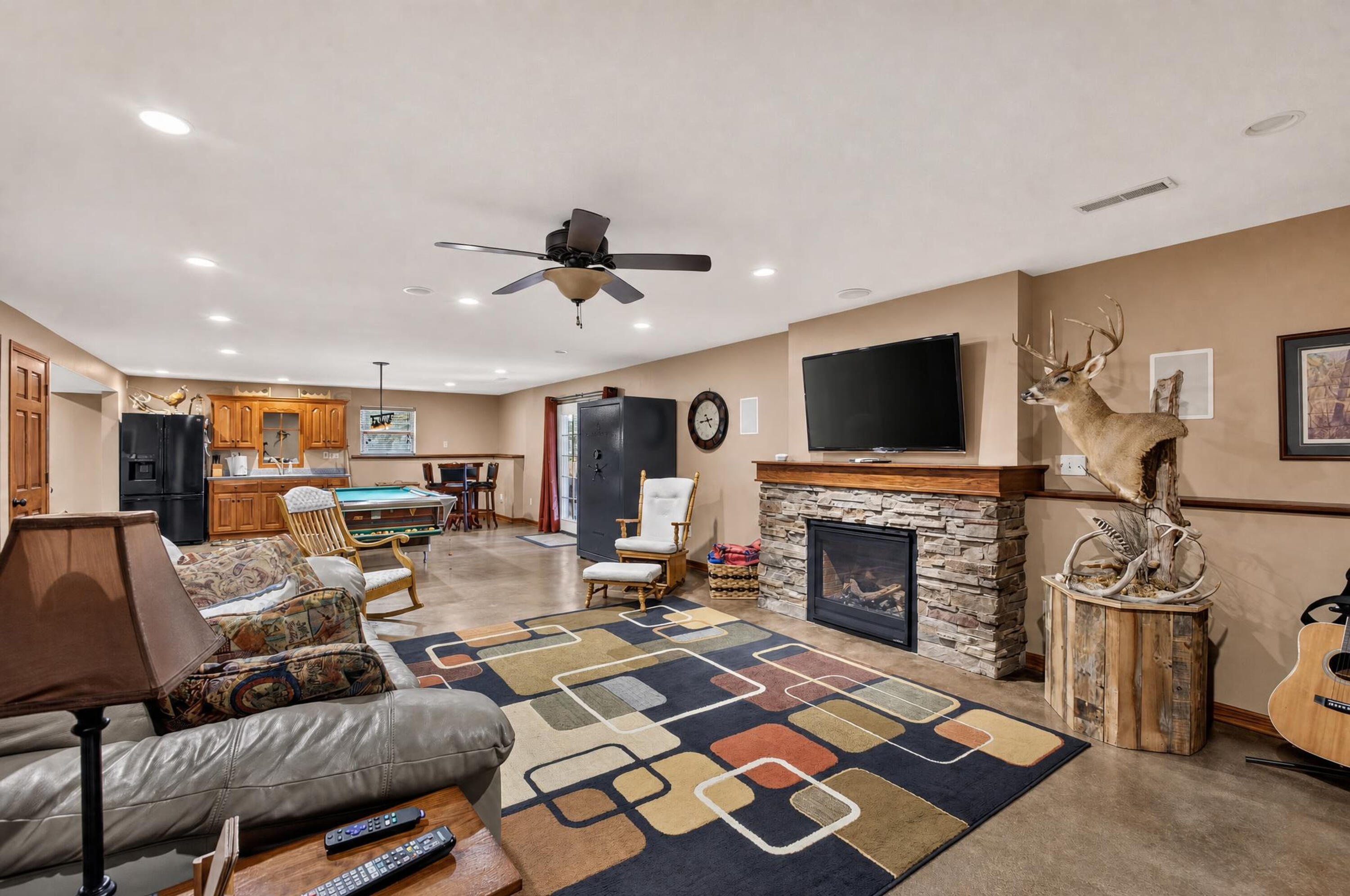 5685 E Sing Dr Property Photo 36