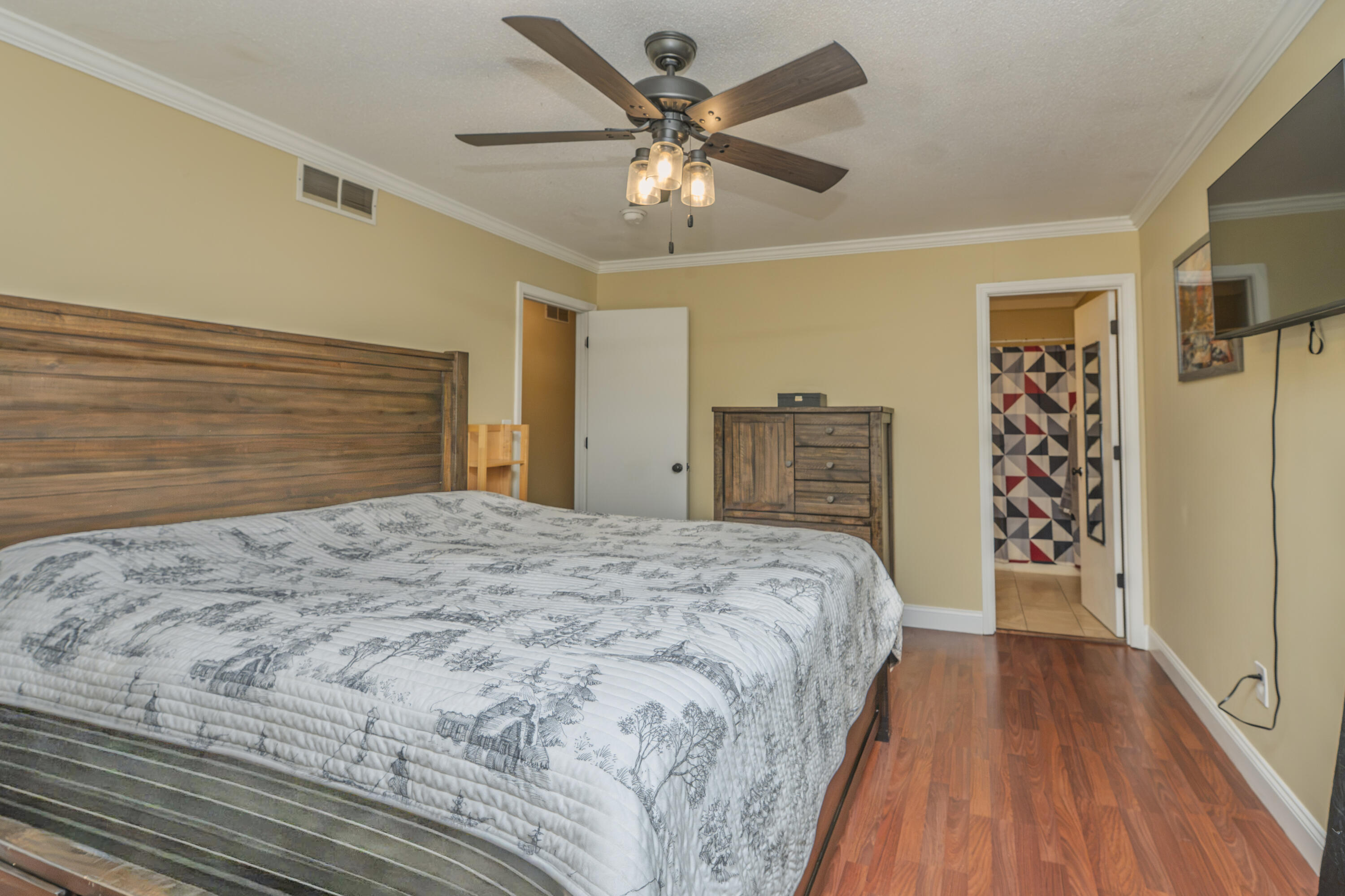 2102 Speck Ct Property Photo 15
