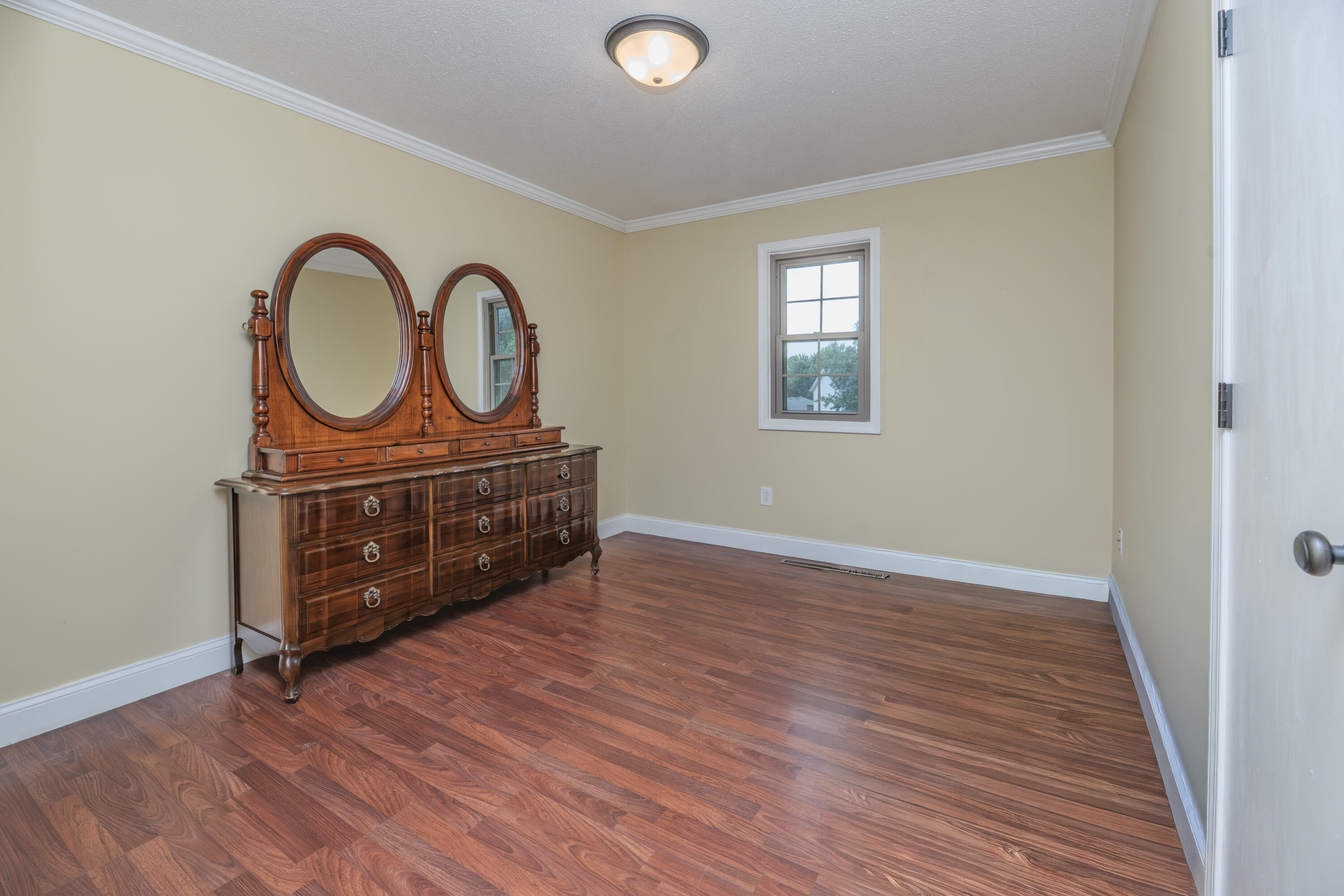 2102 Speck Ct Property Photo 23