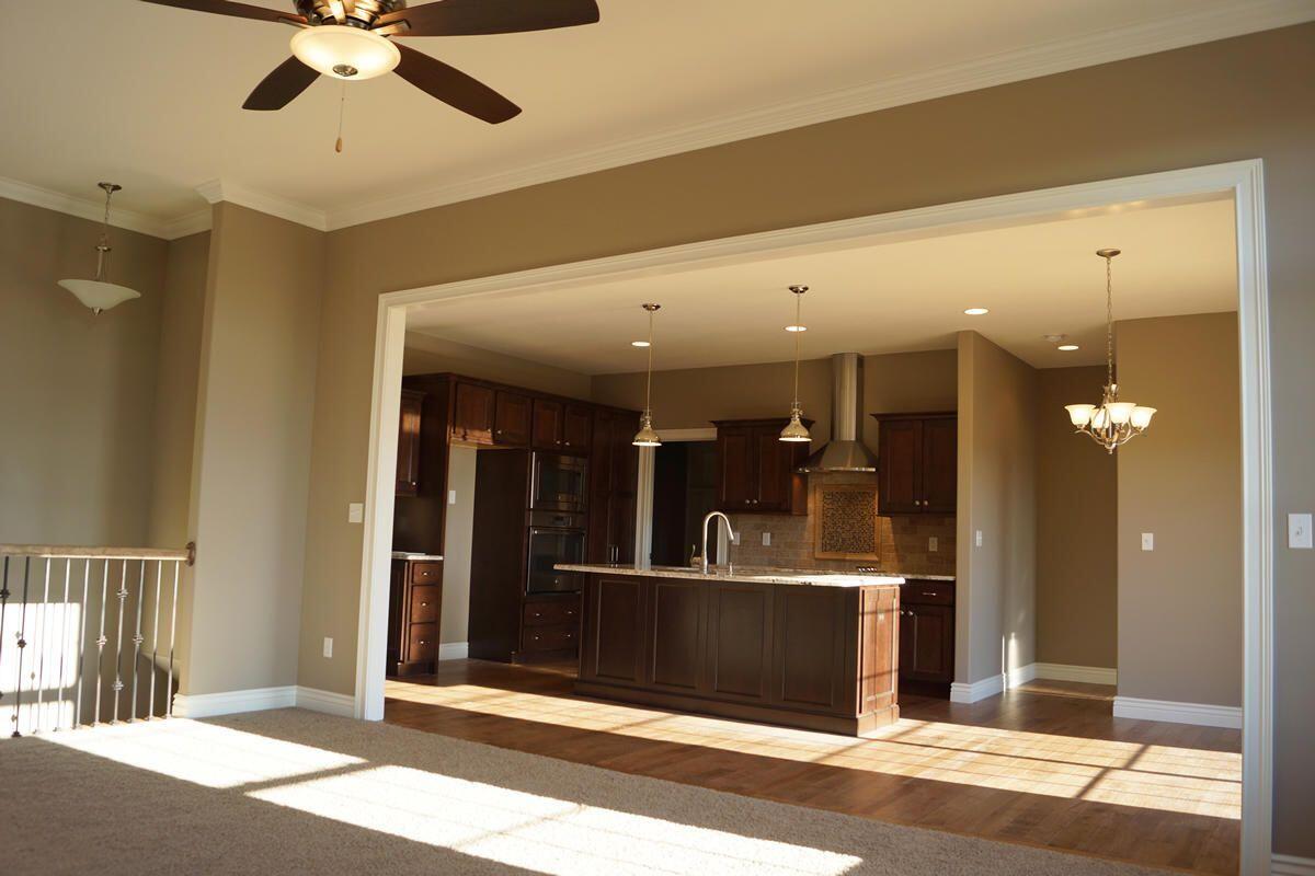 1923 Lasso Cir Property Photo 5